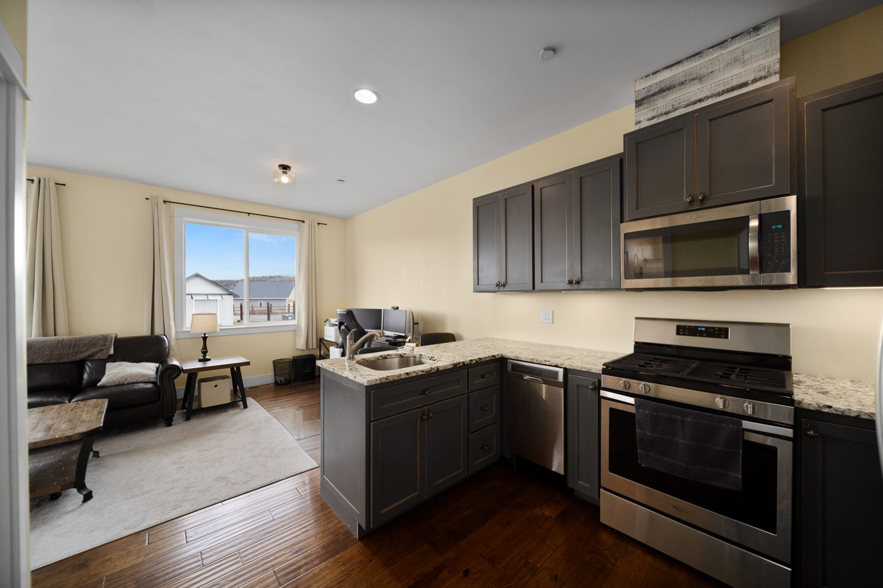  8933 NW Elizabeth Way Prineville, OR 97754 - 物件實景