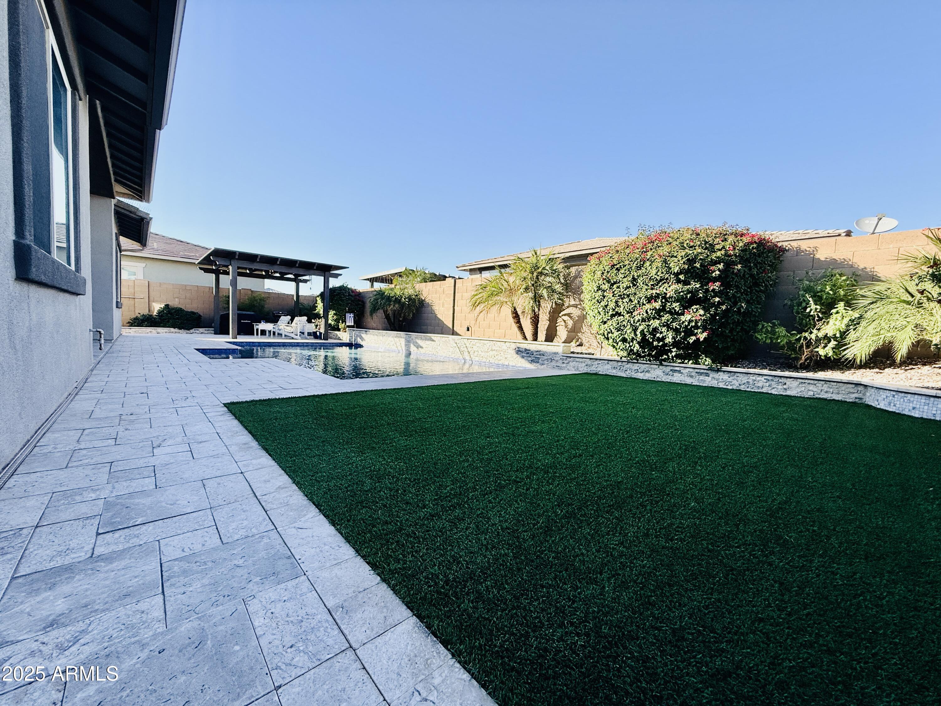 Litchfield Park, Arizona, 85340, United States, 3 Bedrooms Bedrooms, ,3 BathroomsBathrooms,Residential,For Sale,1989553