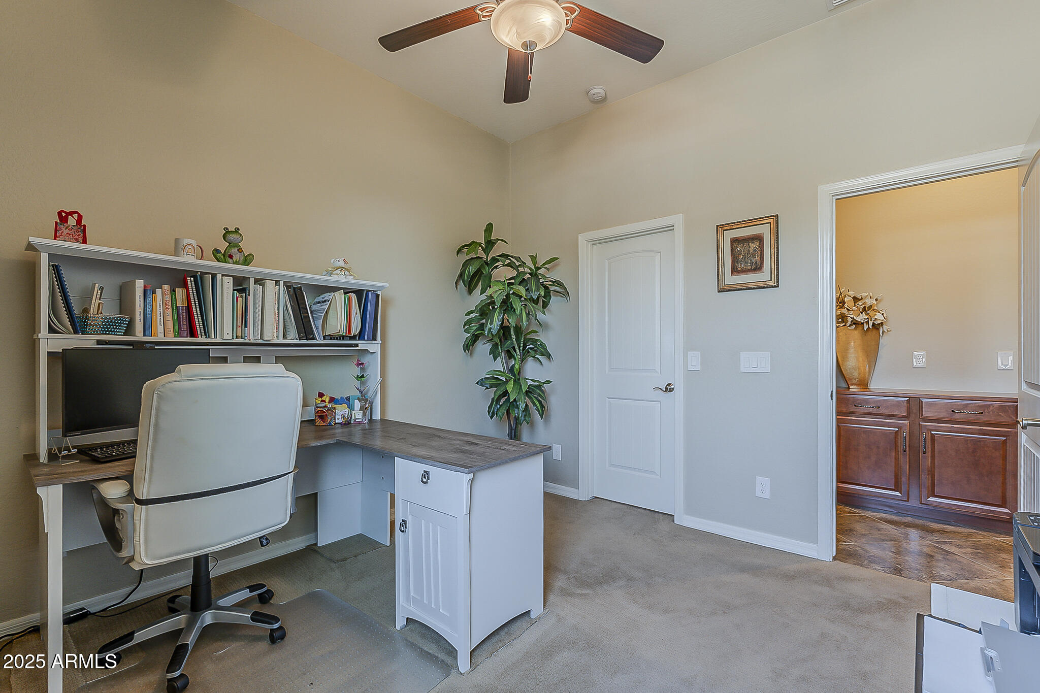 Chandler, Arizona, 85249, United States, 3 Bedrooms Bedrooms, ,Residential,For Sale,1939871
