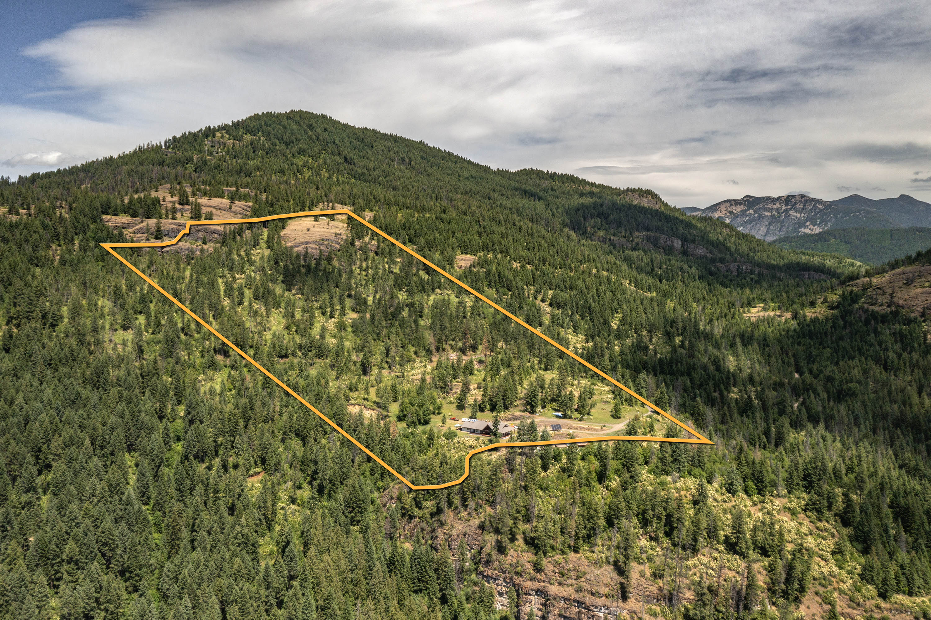 Clark Fork, Idaho, 83811, United States, 3 Bedrooms Bedrooms, ,2 BathroomsBathrooms,Residential,For Sale,1975167