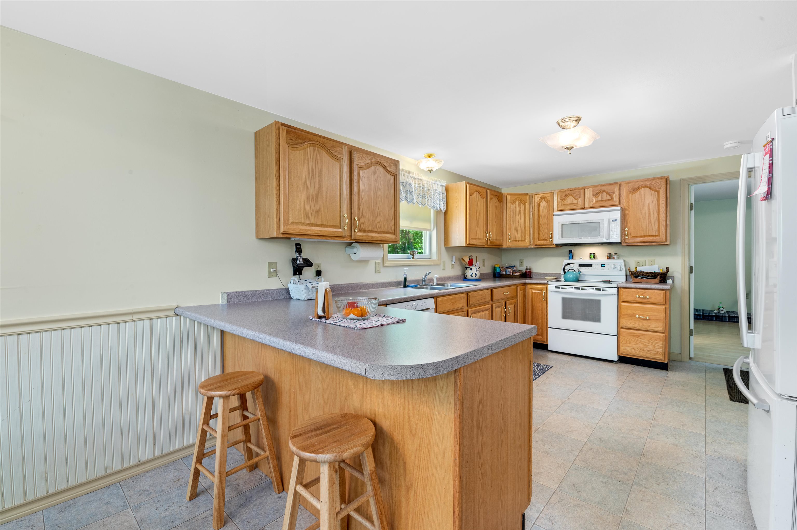 Conway, New Hampshire, 03813-0784, United States, 4 Bedrooms Bedrooms, ,3 BathroomsBathrooms,Residential,For Sale,1849038