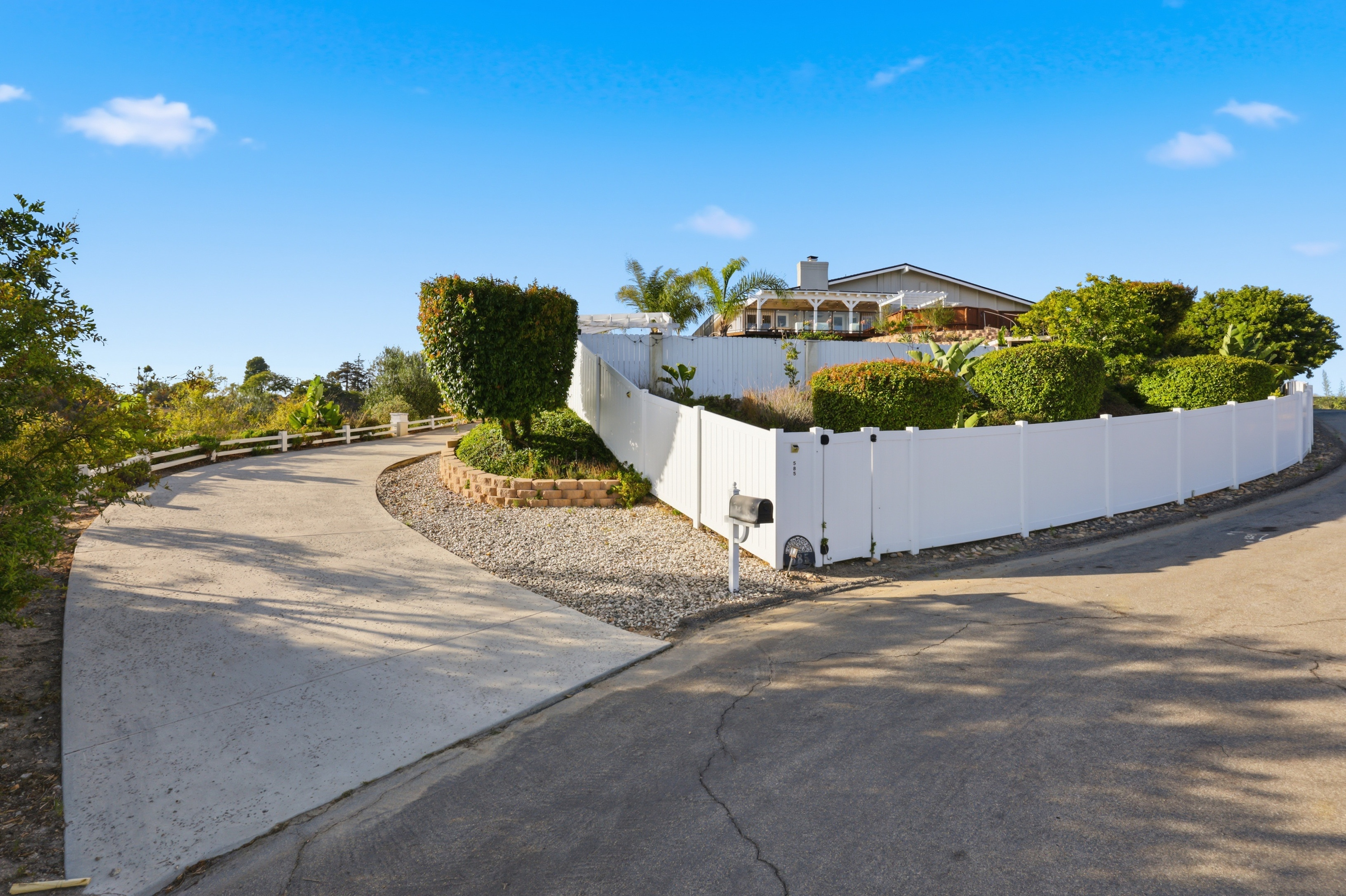  585 Otero Court, Camarillo, CA 93010 - 物件實景