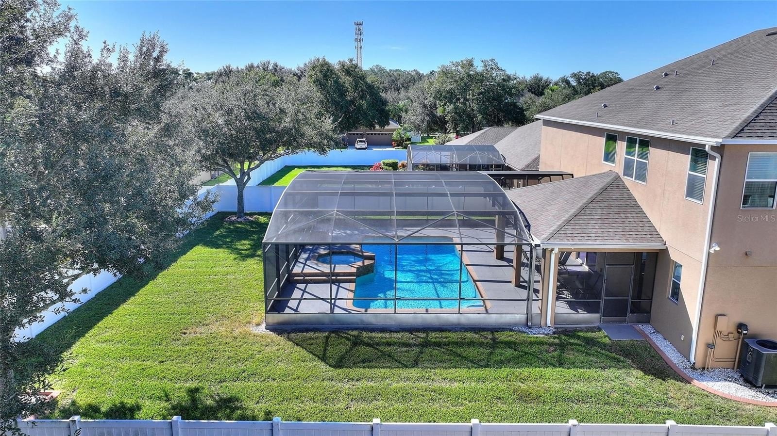 AUBURNDALE, Florida, 33823, United States, 5 Bedrooms Bedrooms, ,5 BathroomsBathrooms,Residential,For Sale,1986097