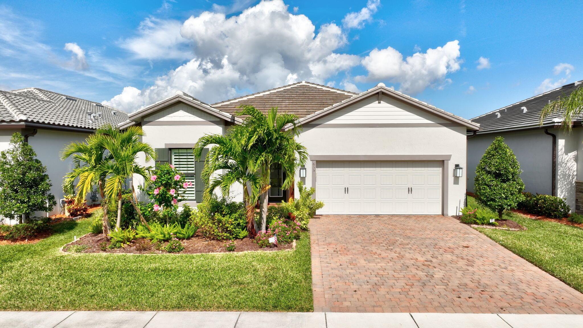 Port St Lucie, Florida, 34984, United States, 3 Bedrooms Bedrooms, ,3 BathroomsBathrooms,Residential,For Sale,1699190