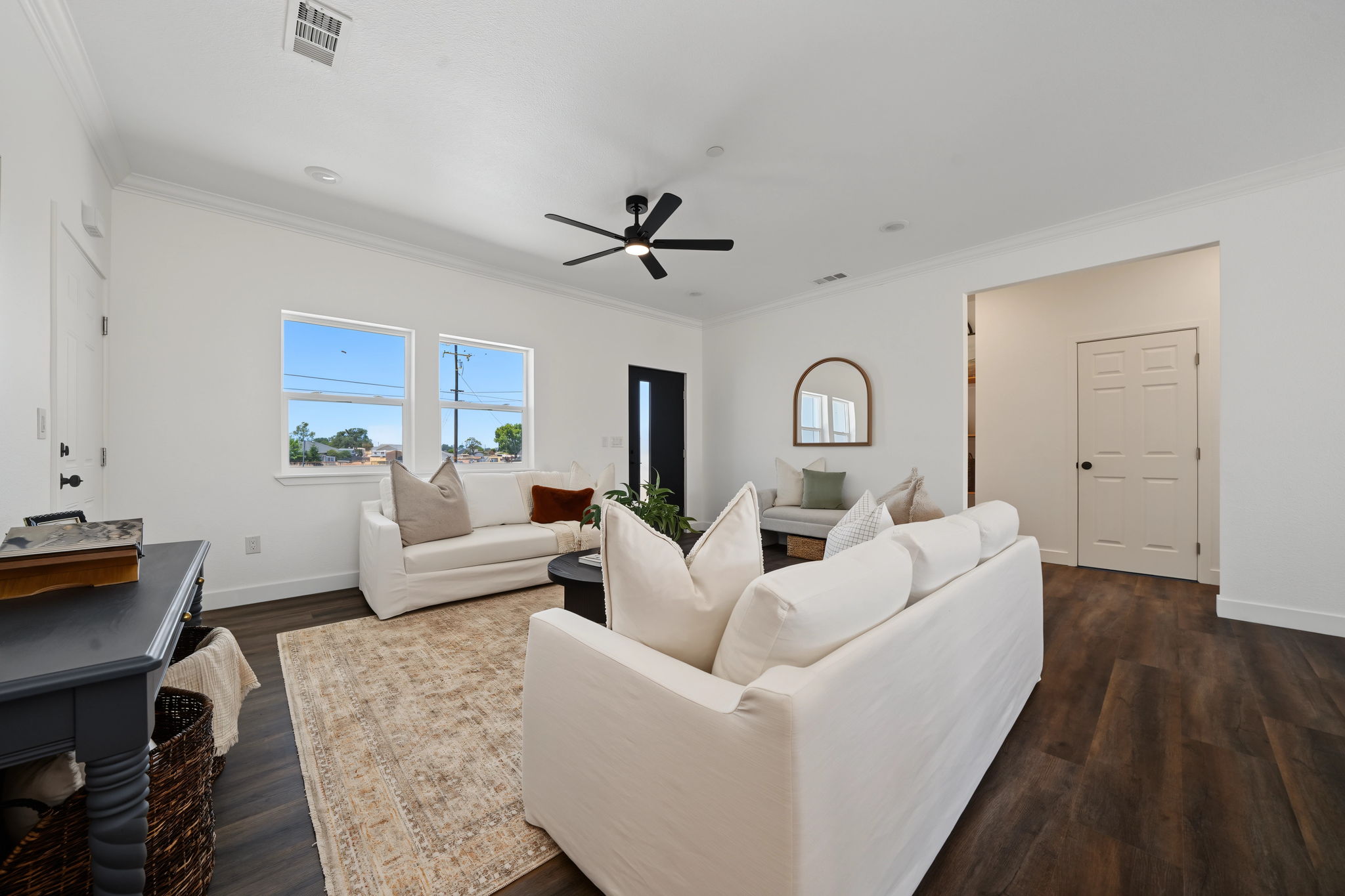  1916 Village Drive, Ione, CA 95640 - 物件實景