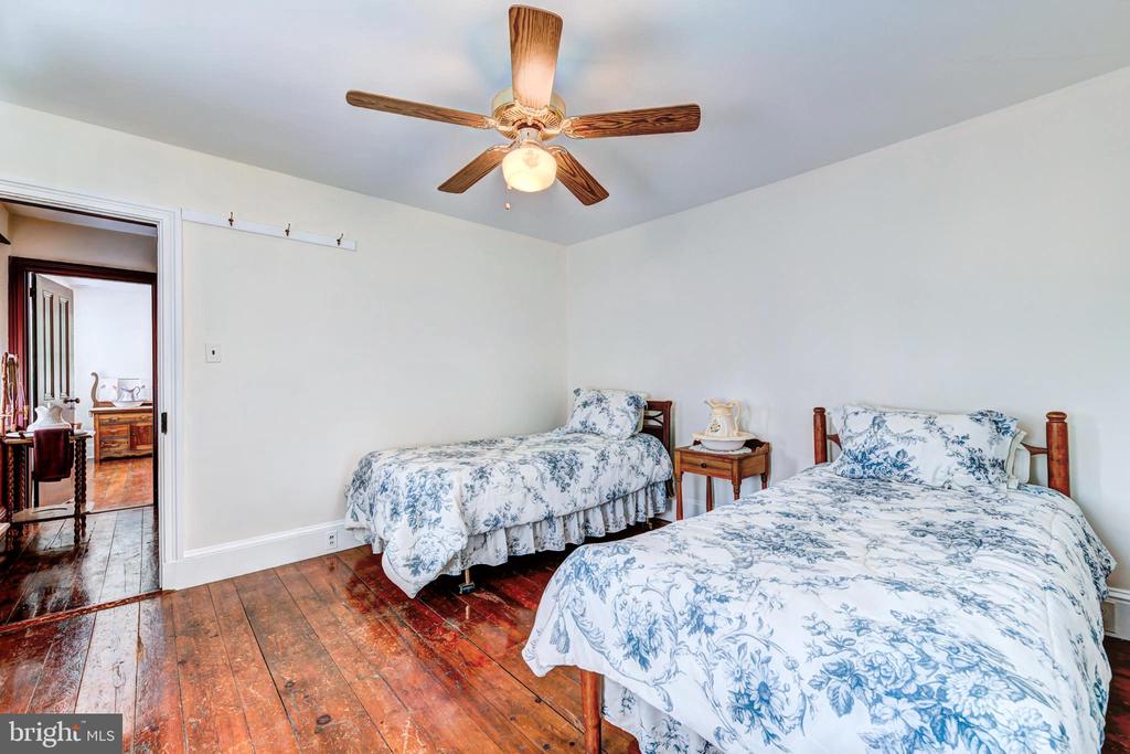 Harleysville, Pennsylvania, 19438, United States, 4 Bedrooms Bedrooms, ,3 BathroomsBathrooms,Residential,For Sale,1912462