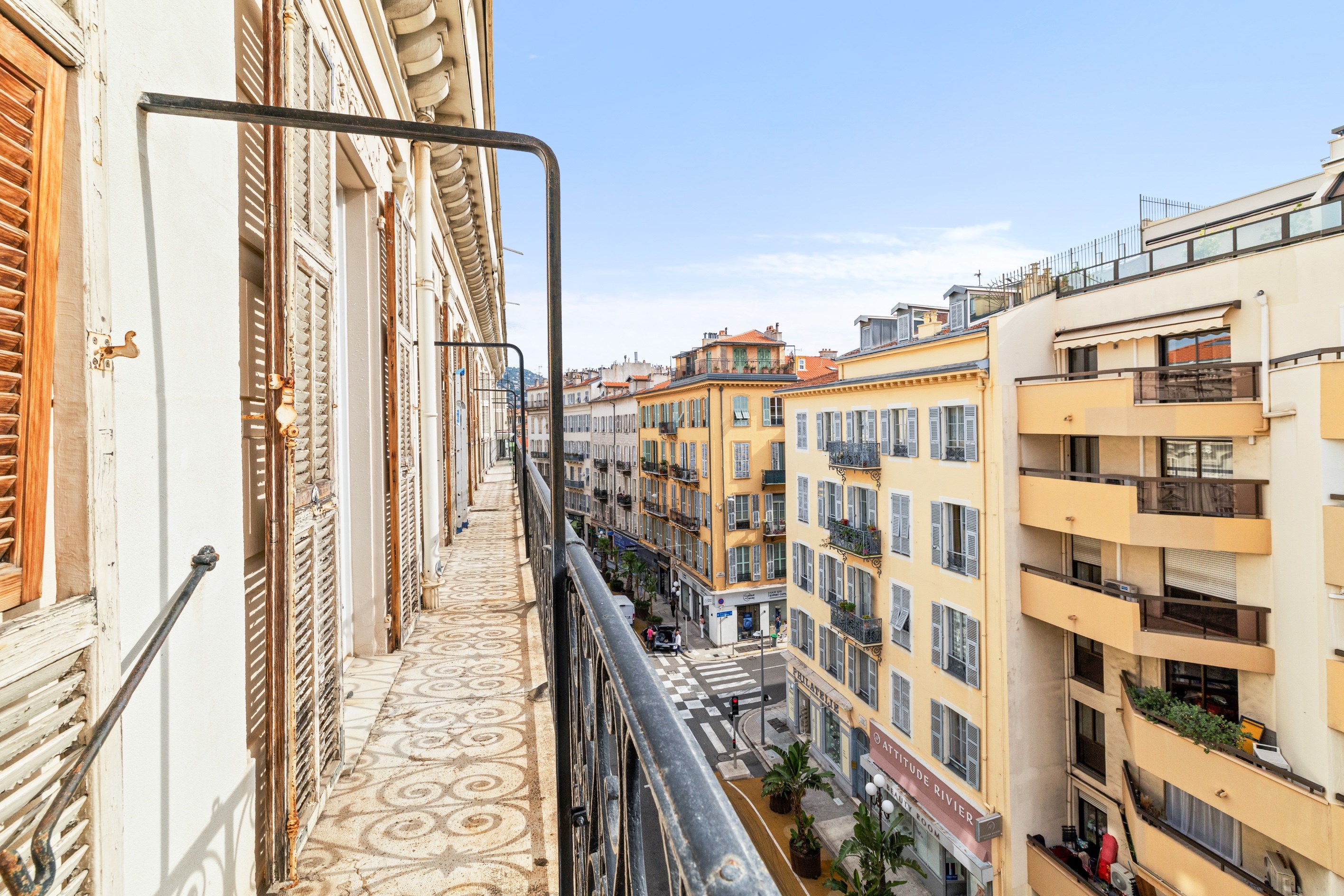  Nice city centre. Prestigious apartment on the top floor full renovated - 物件實景