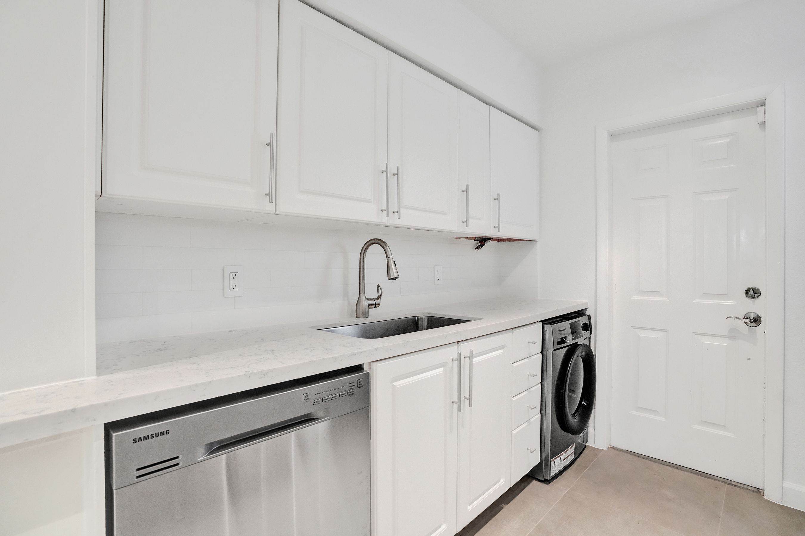  350 S Shore Dr, Miami Beach, FL, 33141 - 物件實景