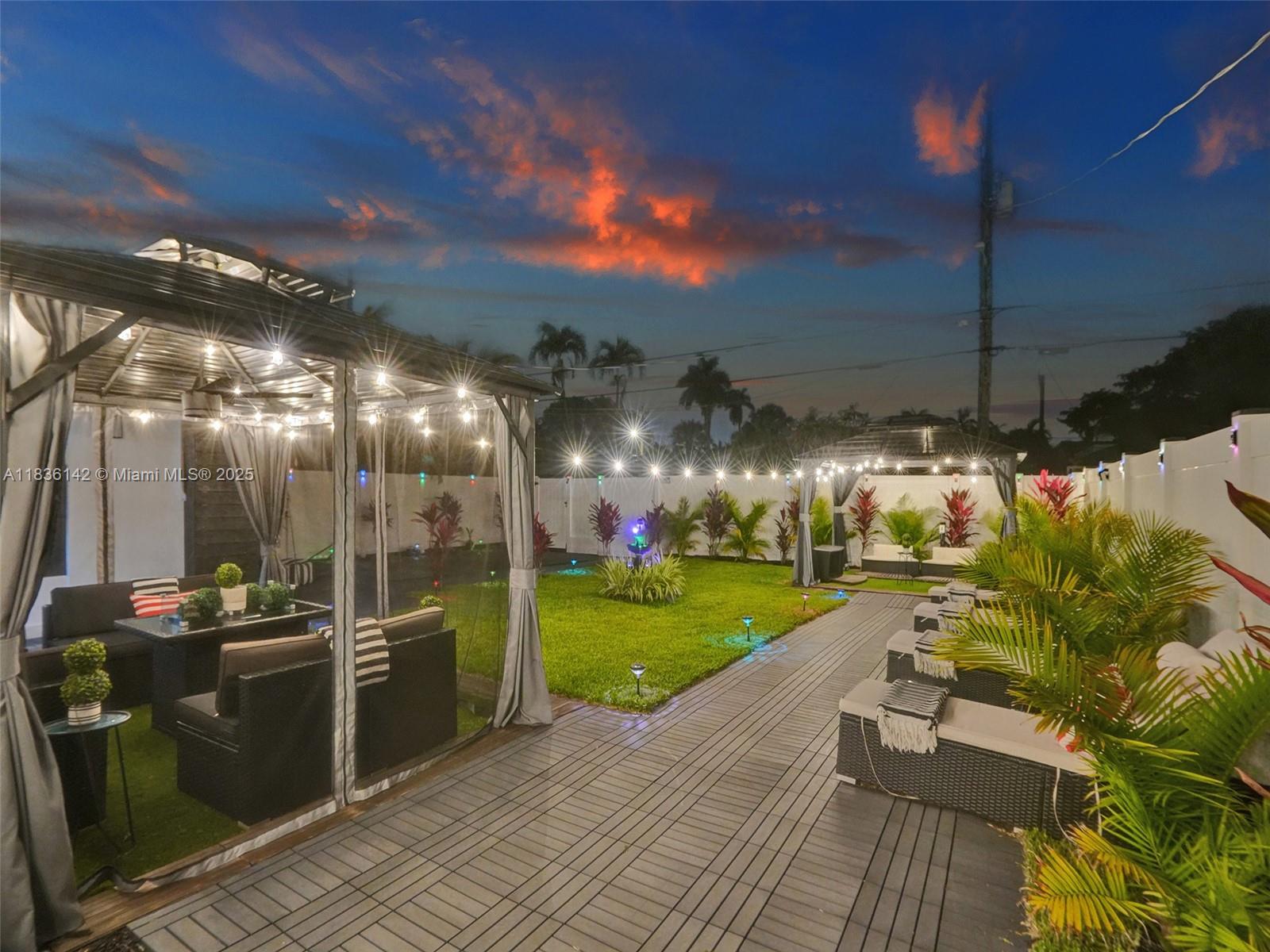 Hollywood, Florida, 33019, United States, 3 Bedrooms Bedrooms, ,2 BathroomsBathrooms,Residential,For Sale,1898660