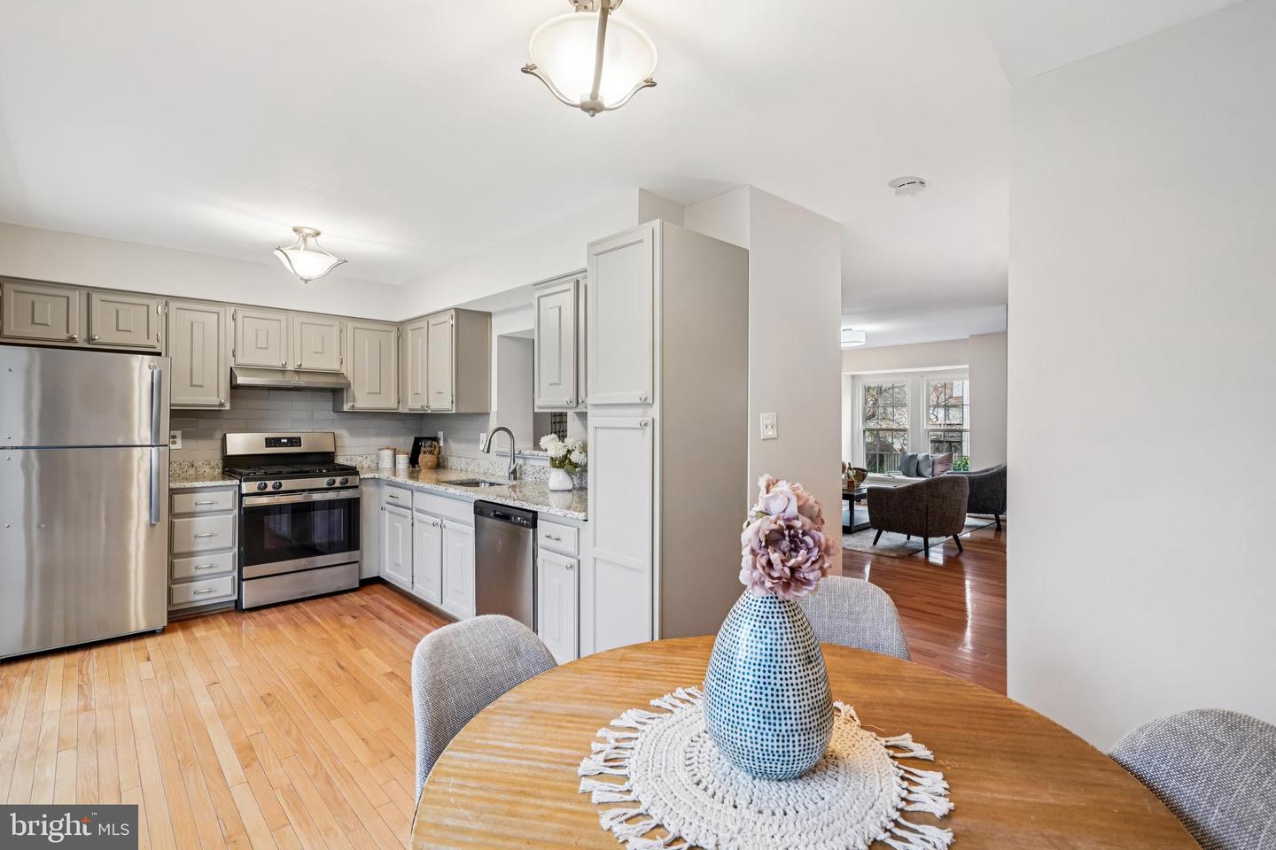 Gaithersburg, Maryland, 20878, United States, 3 Bedrooms Bedrooms, ,4 BathroomsBathrooms,Residential,For Sale,1995929