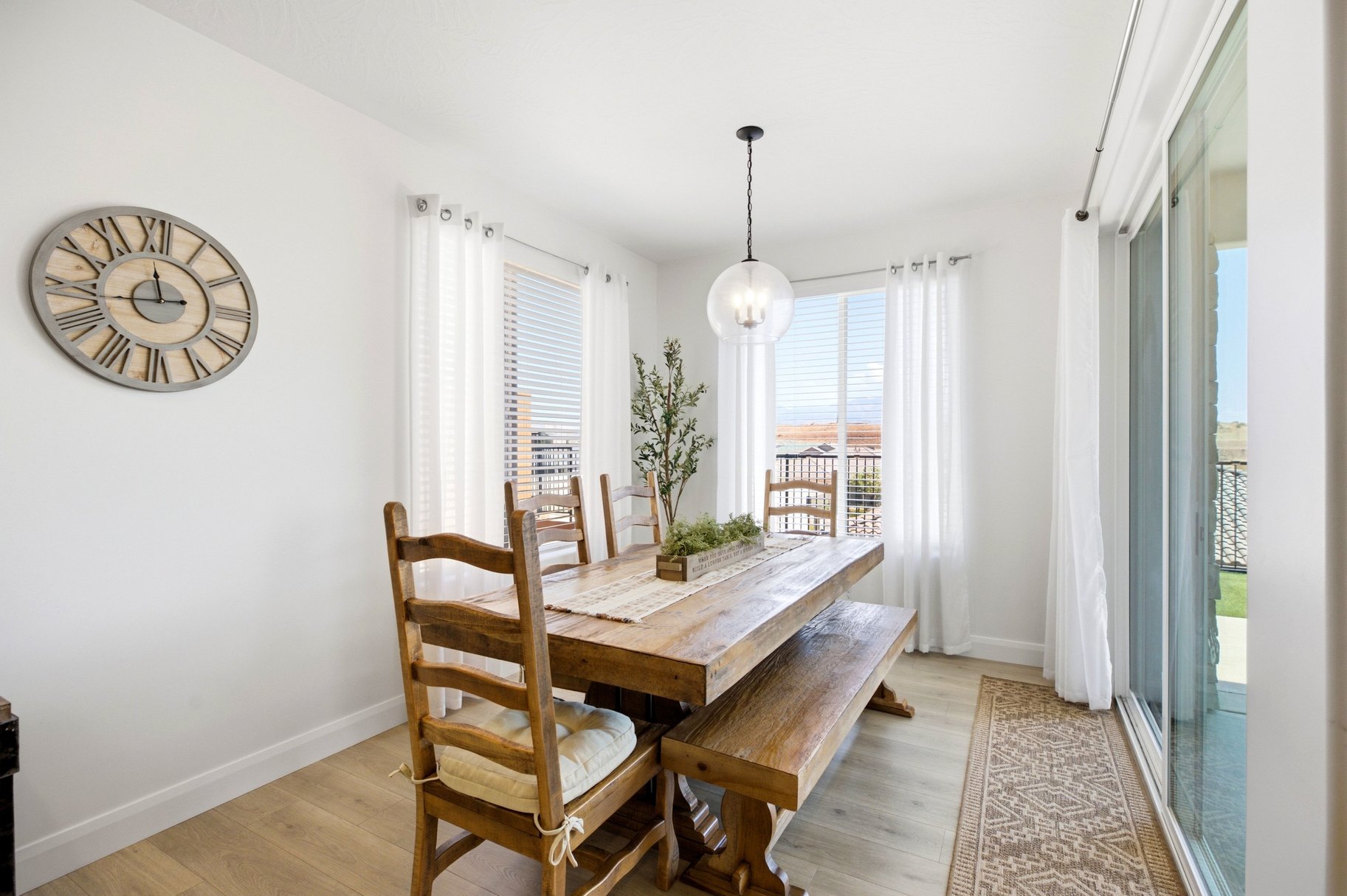  Resort Style Home with Designer Upgrades & Breathtaking St. George Views - 物件實景