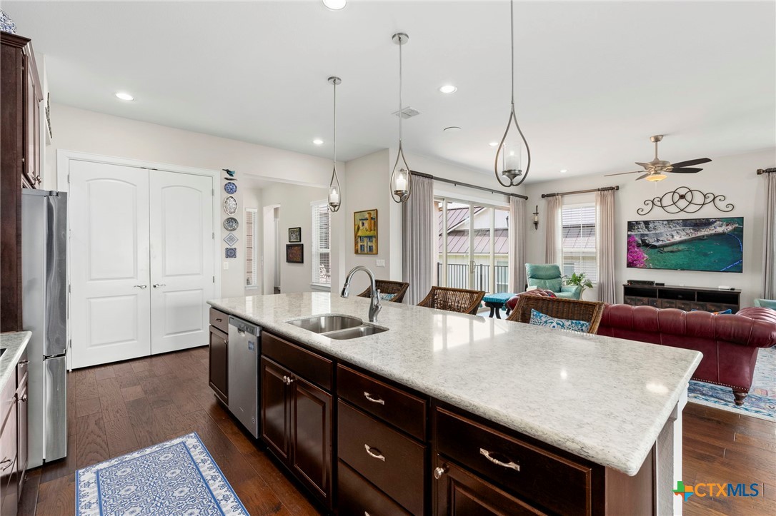 San Marcos, Texas, 78666, United States, 2 Bedrooms Bedrooms, ,3 BathroomsBathrooms,Residential,For Sale,1988978