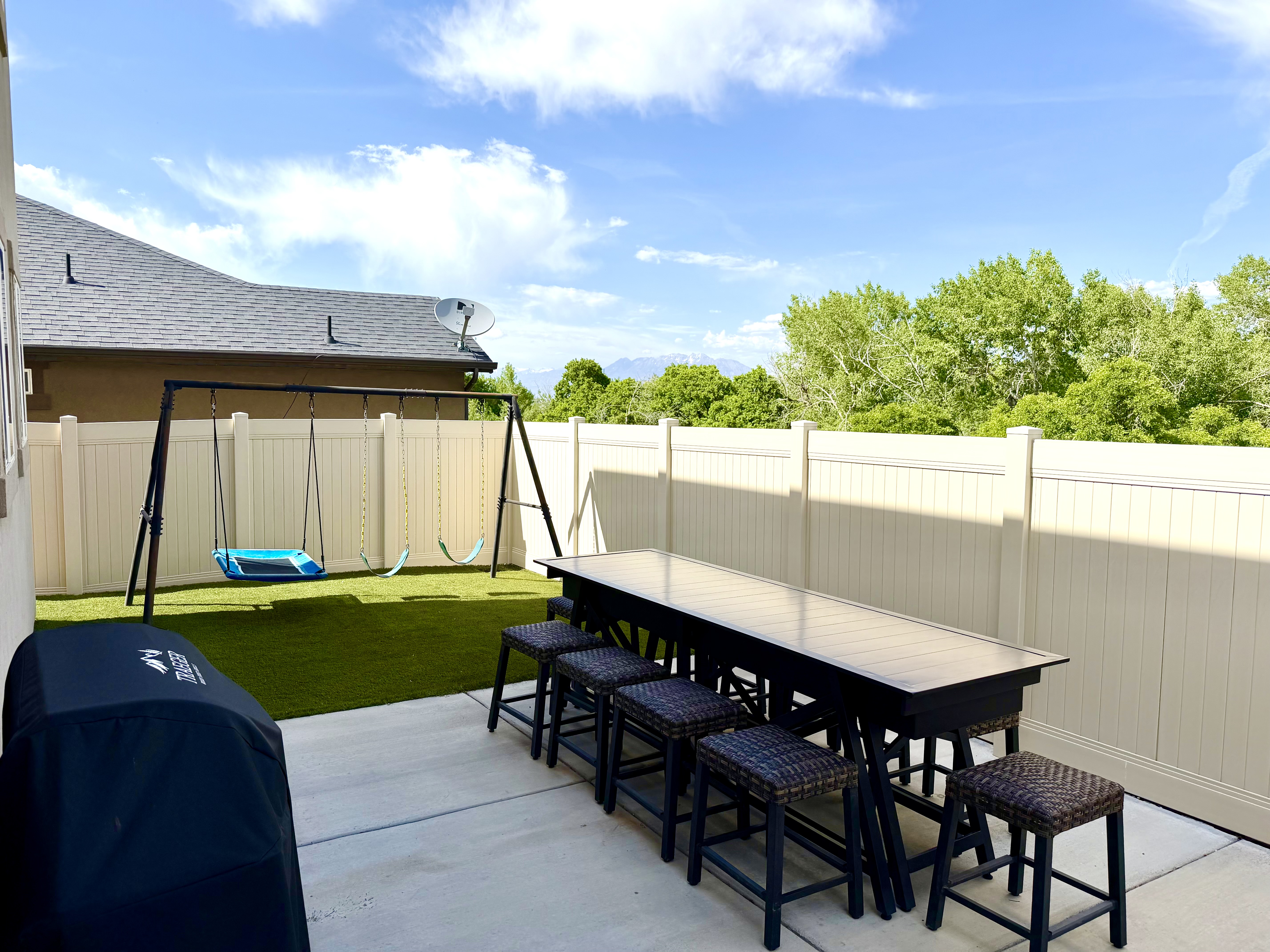 Payson, Utah, 84651, United States, 4 Bedrooms Bedrooms, ,3 BathroomsBathrooms,Residential,For Sale,2049240
