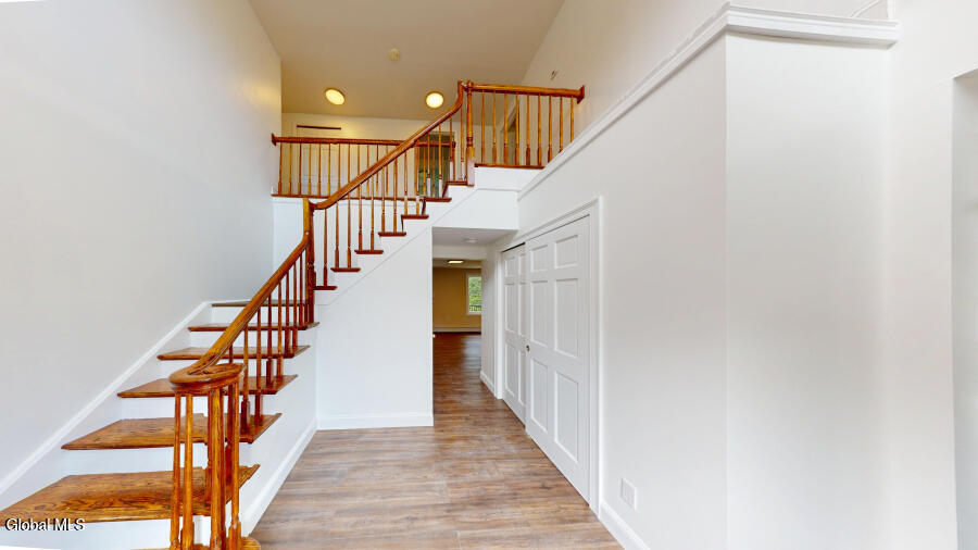 Summit, New York, 12175, United States, 3 Bedrooms Bedrooms, ,4 BathroomsBathrooms,Residential,For Sale,1942619