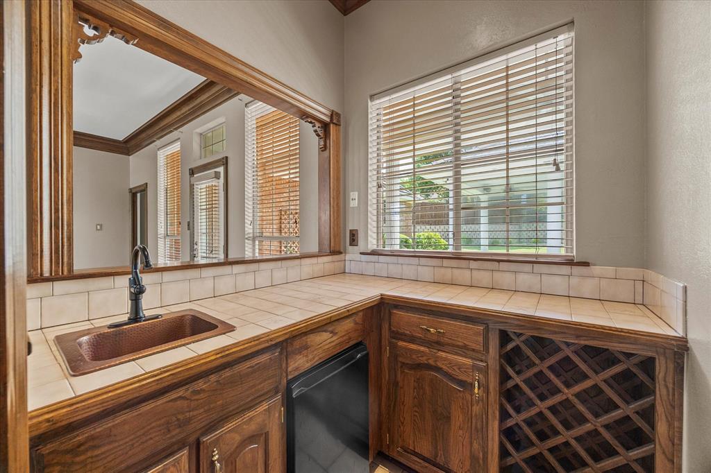 Heath, Texas, 75032, United States, 4 Bedrooms Bedrooms, ,4 BathroomsBathrooms,Residential,For Sale,1911948