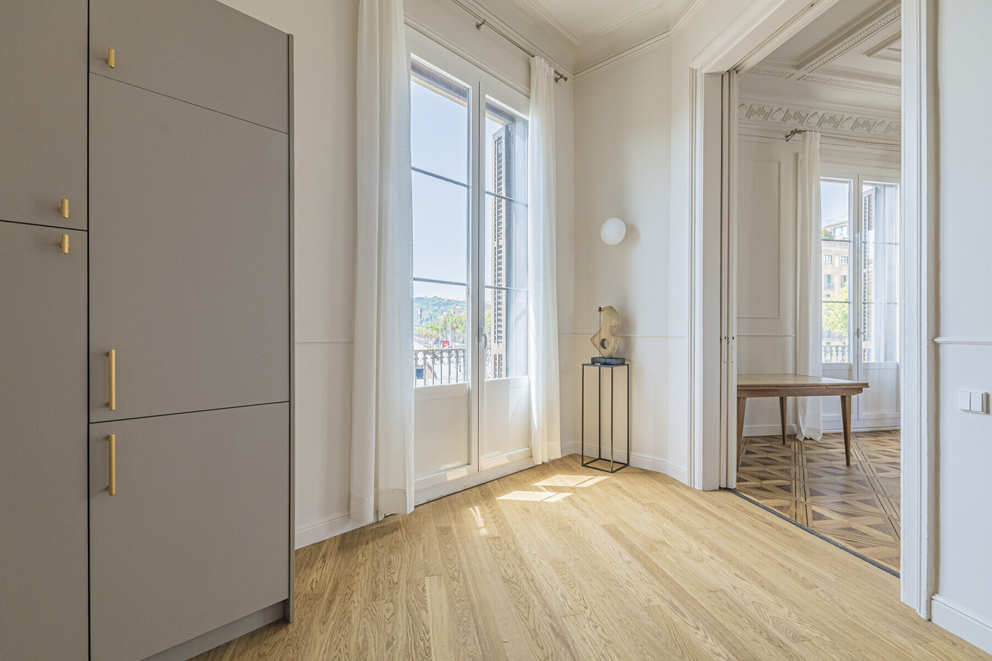  Renovated corner apartment in El Born with views of Port Vell - 物件實景
