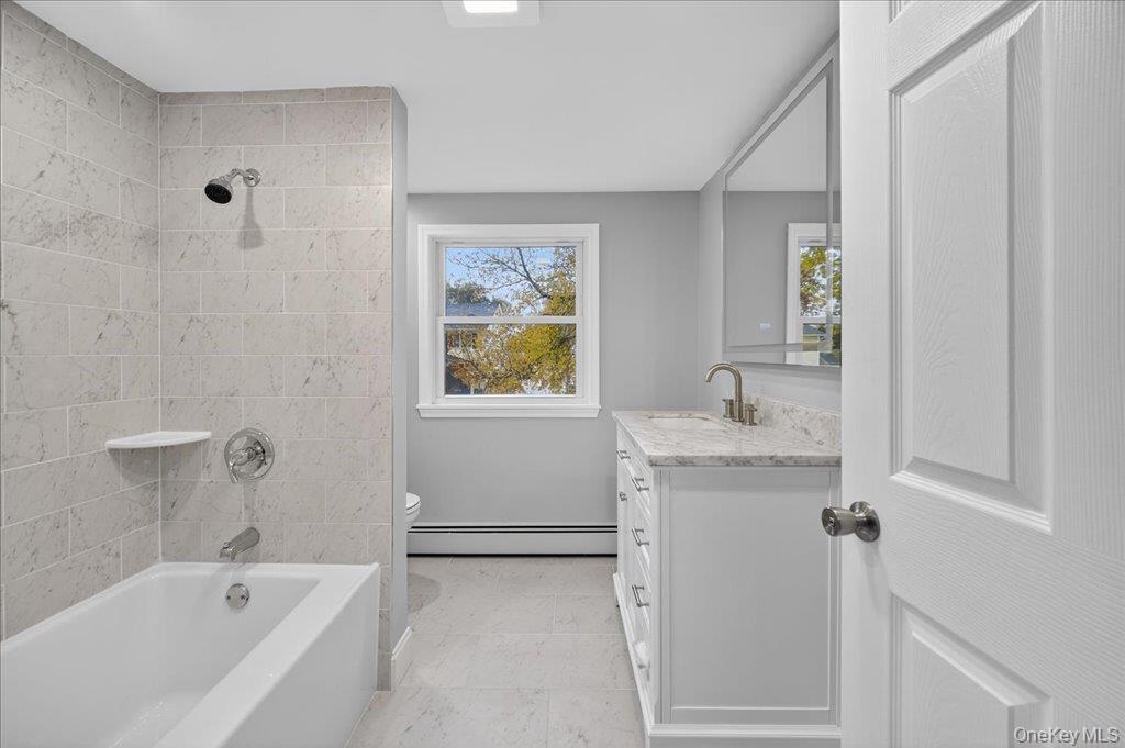 Saugerties, New York, 12477, United States, 4 Bedrooms Bedrooms, ,3 BathroomsBathrooms,Residential,For Sale,1986051