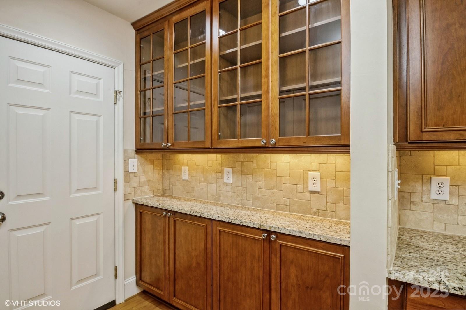 Charlotte, North Carolina, 28205, United States, 3 Bedrooms Bedrooms, ,2 BathroomsBathrooms,Residential,For Sale,1707843
