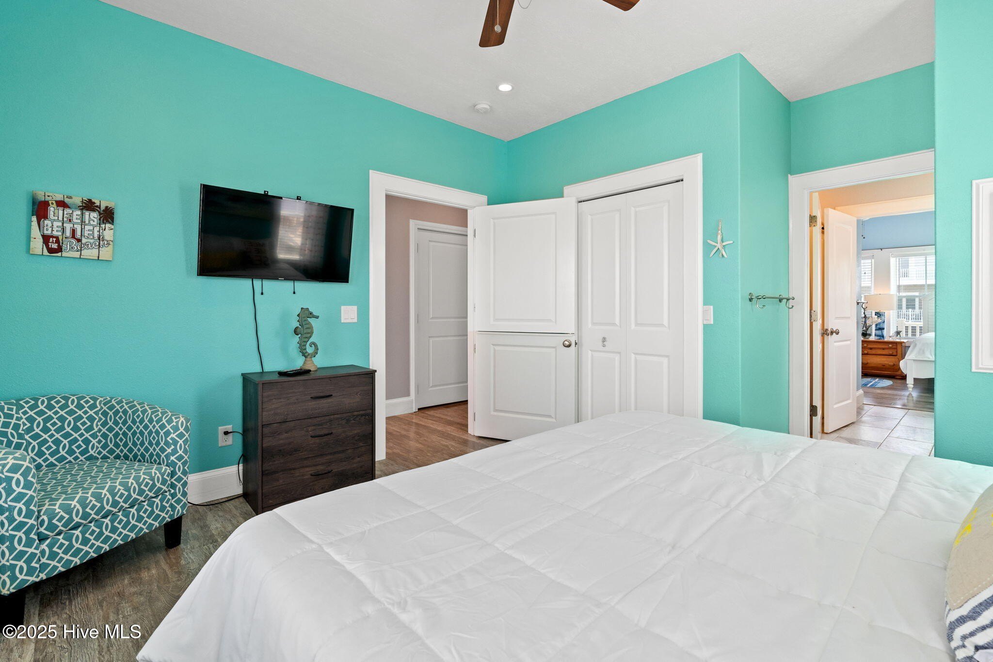 Ocean Isle Beach, North Carolina, 28469, United States, 4 Bedrooms Bedrooms, ,3 BathroomsBathrooms,Residential,For Sale,1984040