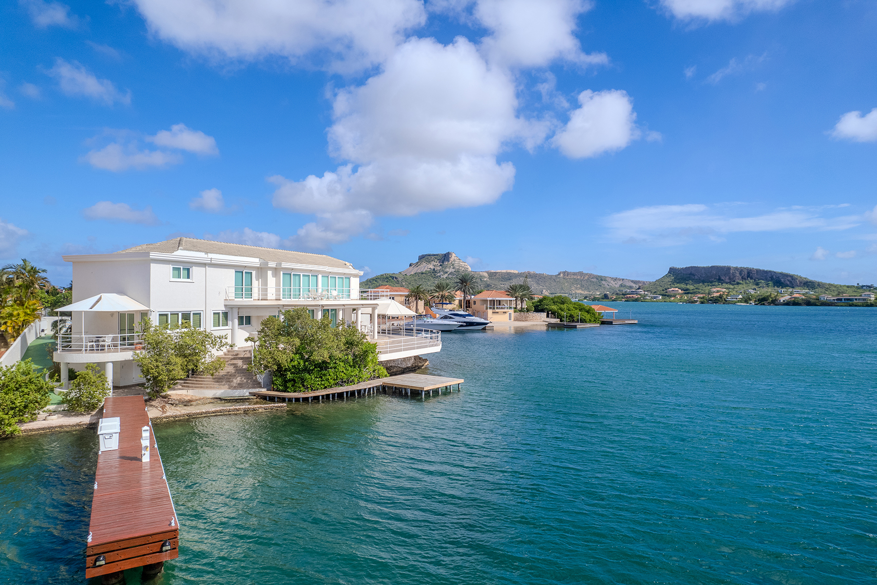 Jan Sofat Grand Waterfront Villa 1D