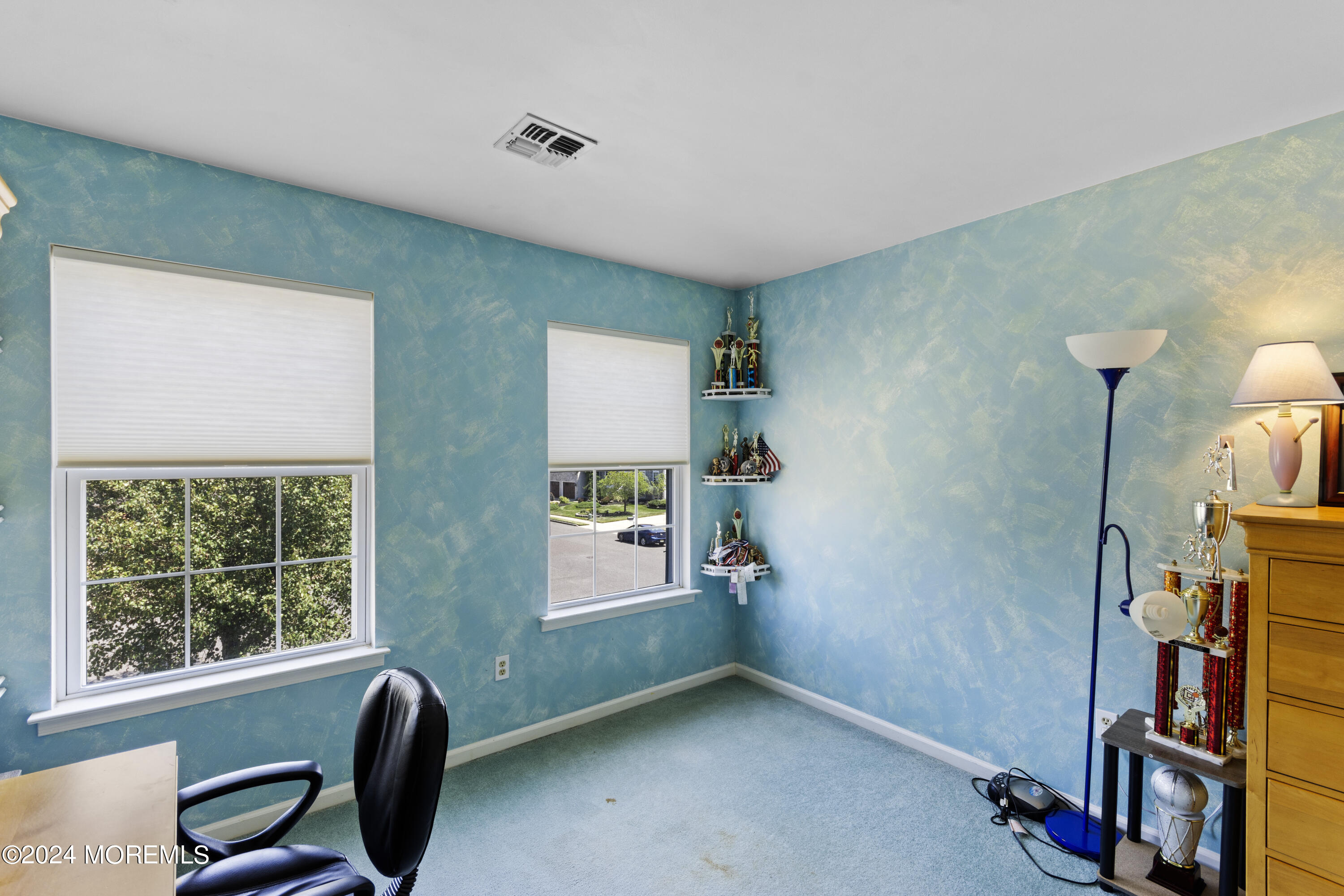Howell, New Jersey, 07731, United States, 6 Bedrooms Bedrooms, ,3 BathroomsBathrooms,Residential,For Sale,1921817