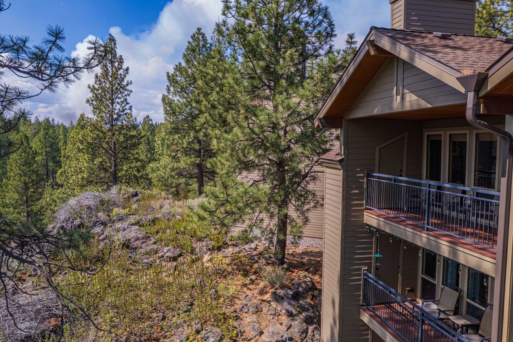  18575 SW Century Drive ## 1437 Bend, OR 97702 - 物件實景