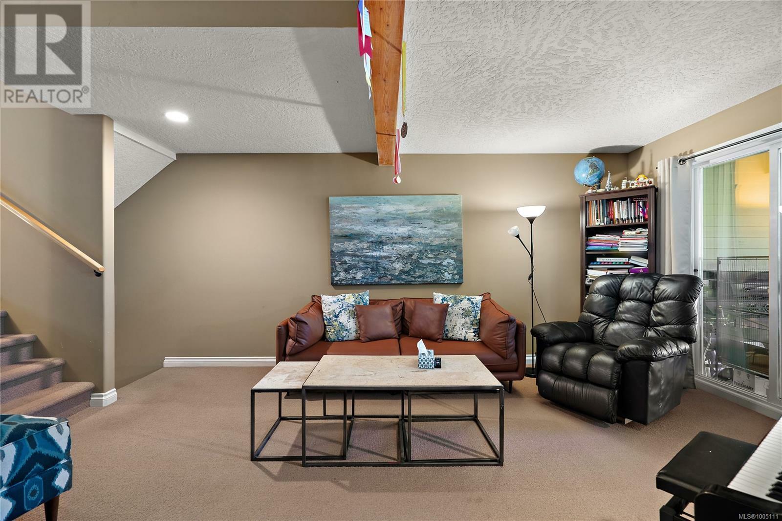 VICTORIA, British Columbia, V8T 0A3, CA, 3 Bedrooms Bedrooms, ,3 BathroomsBathrooms,Residential,For Sale,1883678