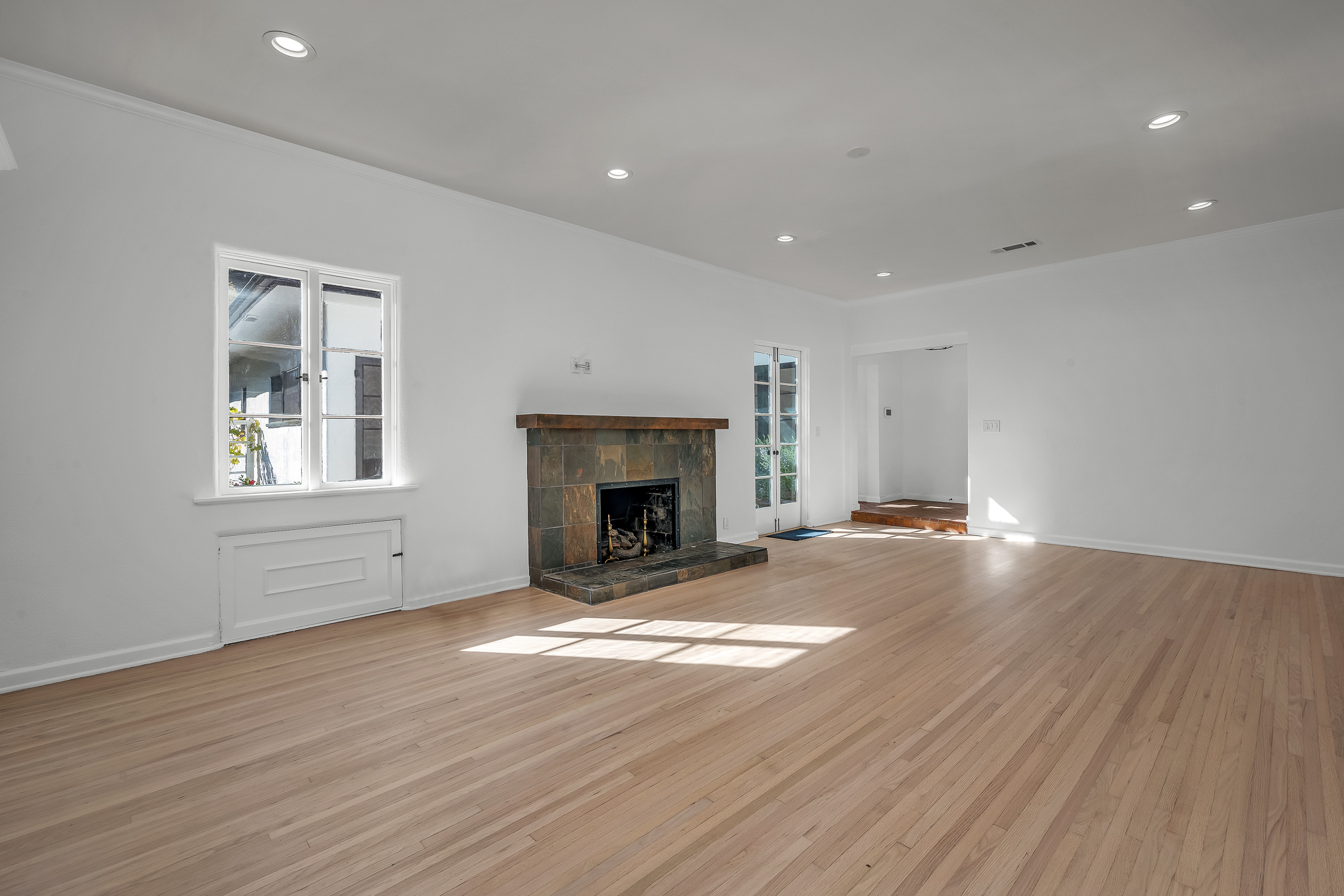  629 N Rexford Dr - 物件實景