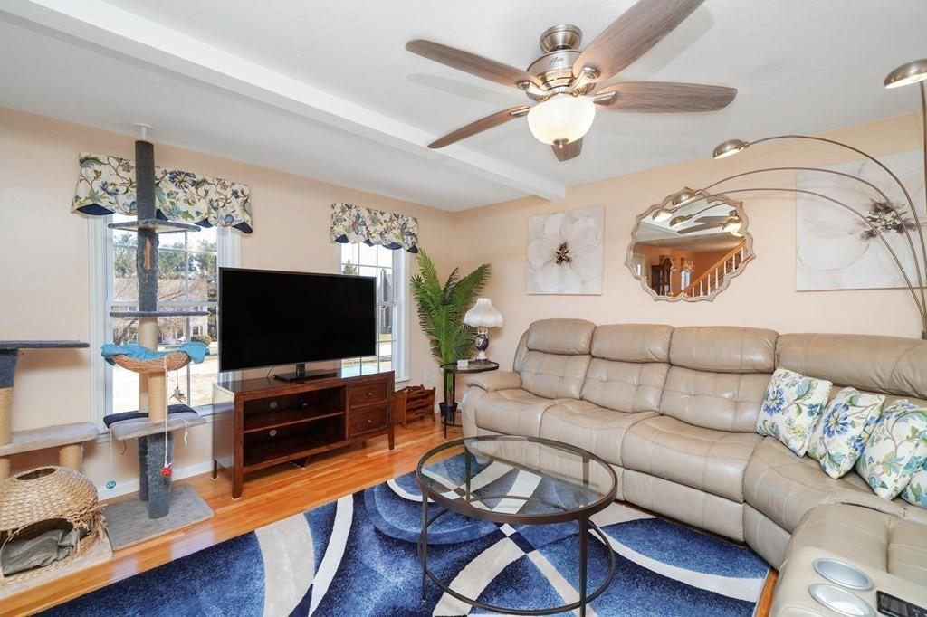 Oxford, Massachusetts, 01540, United States, 4 Bedrooms Bedrooms, ,4 BathroomsBathrooms,Residential,For Sale,1936880