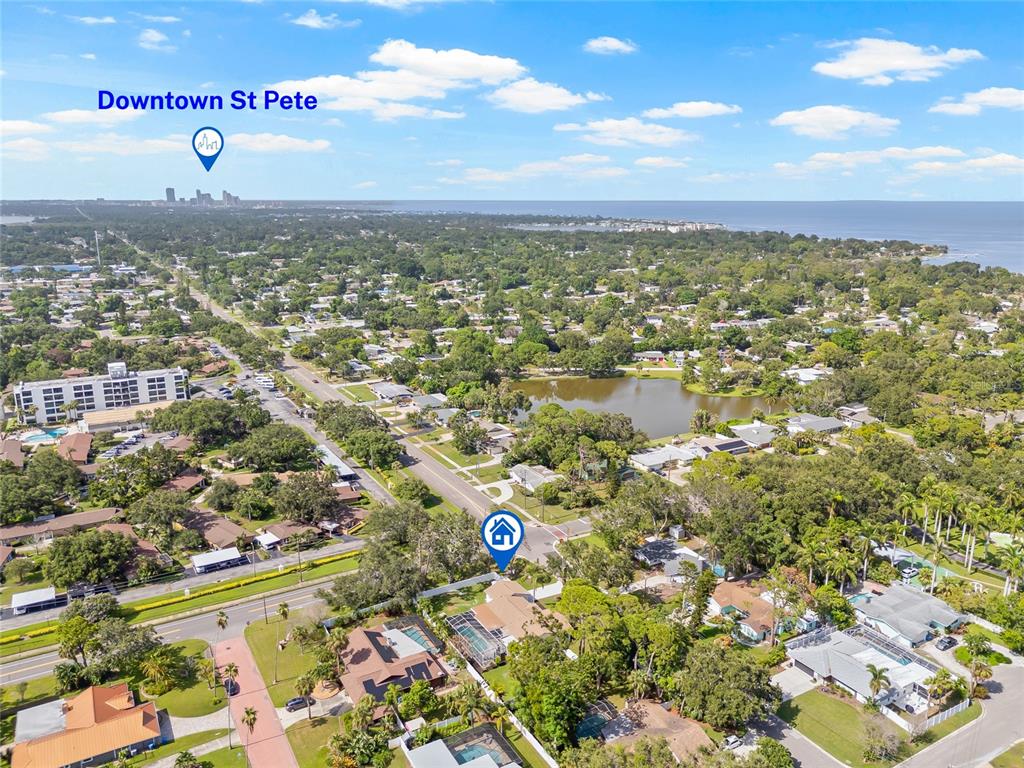 St Petersburg, Florida, 33705, United States, 4 Bedrooms Bedrooms, ,2 BathroomsBathrooms,Residential,For Sale,1919493