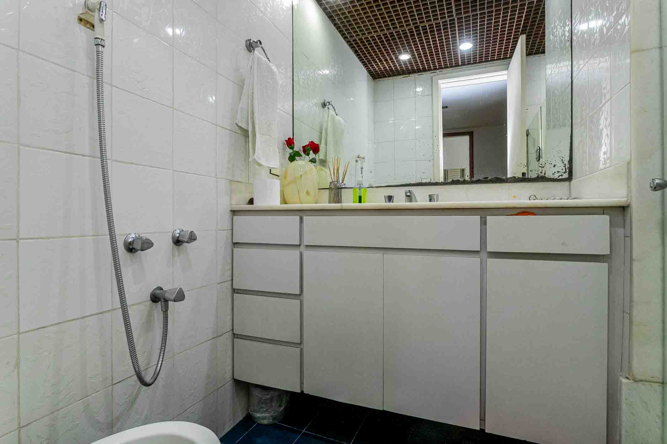 Three-bedroom residence one block from Leblon Beach - 物件實景