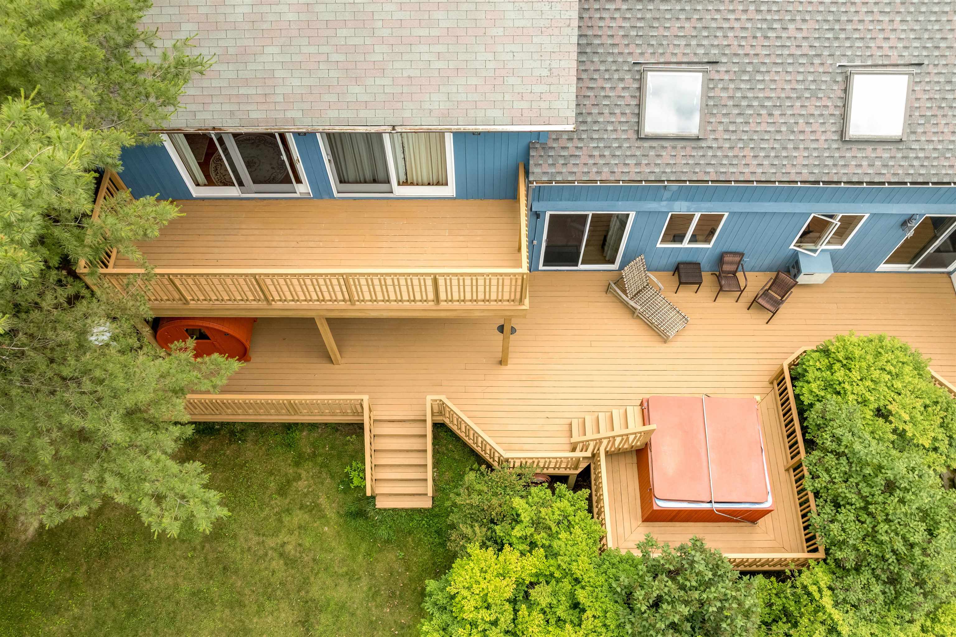 Newport, New Hampshire, 03773, United States, 4 Bedrooms Bedrooms, ,2 BathroomsBathrooms,Residential,For Sale,1891399