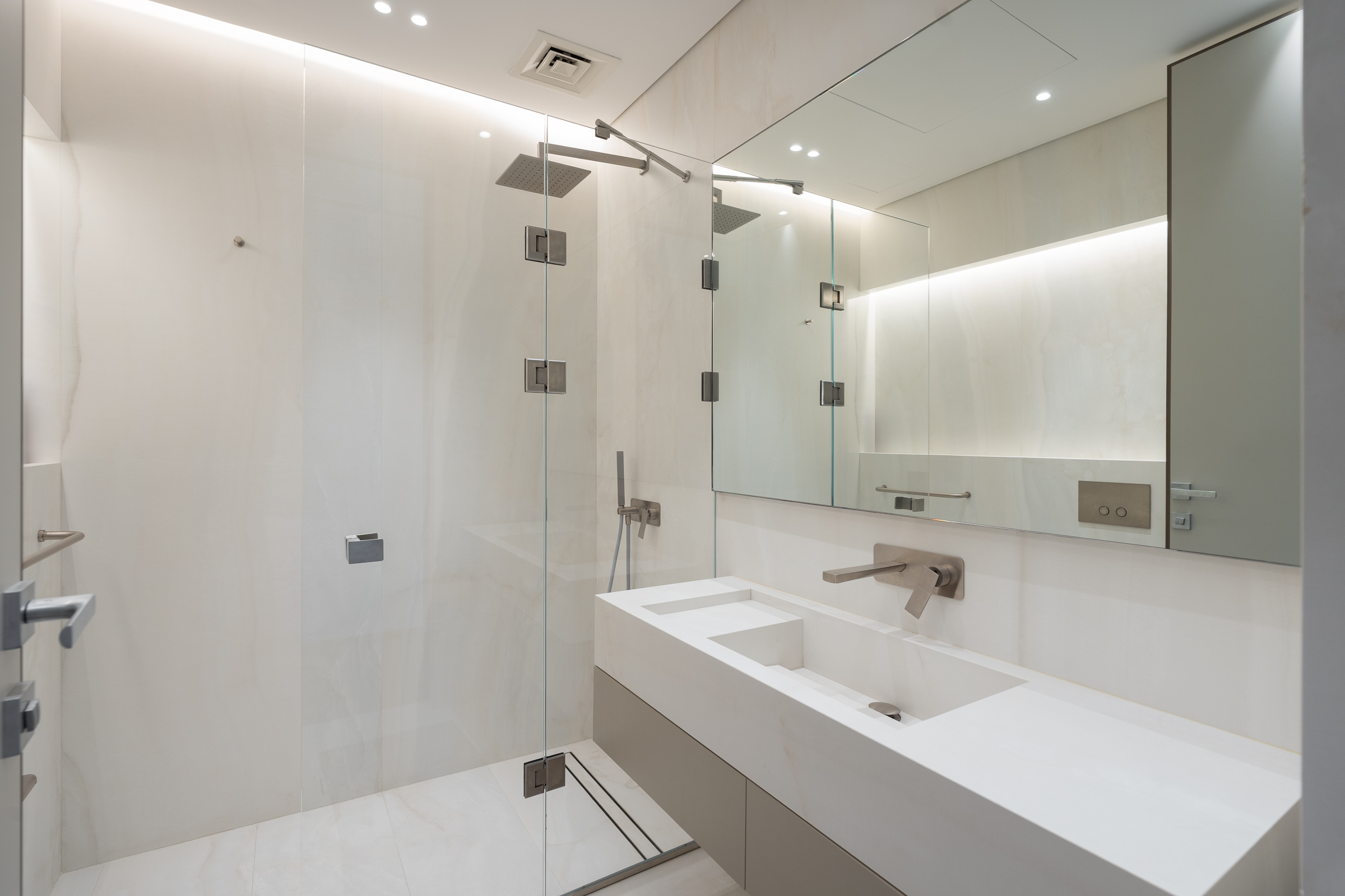  Chic High-Floor Apartment in Dubai Marina - 物件實景
