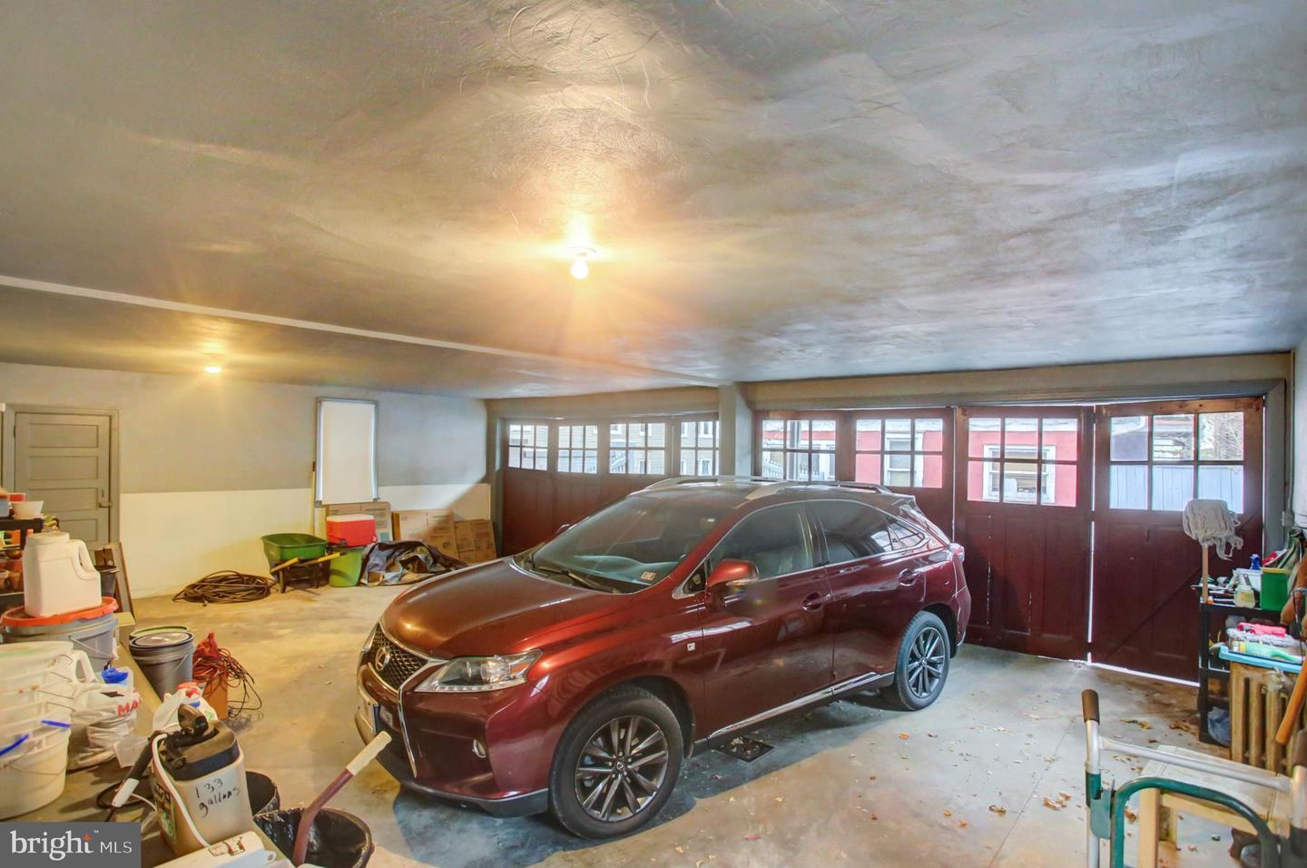 144 W Main Street, Waynesboro, Pennsylvania, 17268, United States, 7 Bedrooms Bedrooms, ,4 BathroomsBathrooms,Residential,For Sale,144 W Main Street,1662574