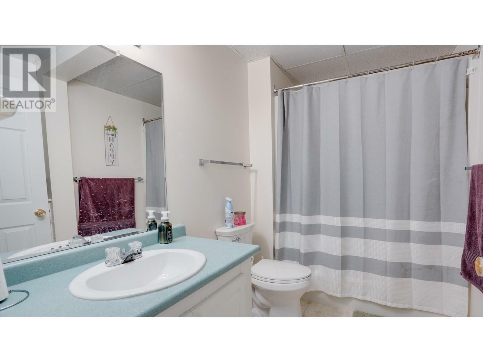 VERNON, British Columbia, V1H 1A6, CA, 5 Bedrooms Bedrooms, ,3 BathroomsBathrooms,Residential,For Sale,1857658