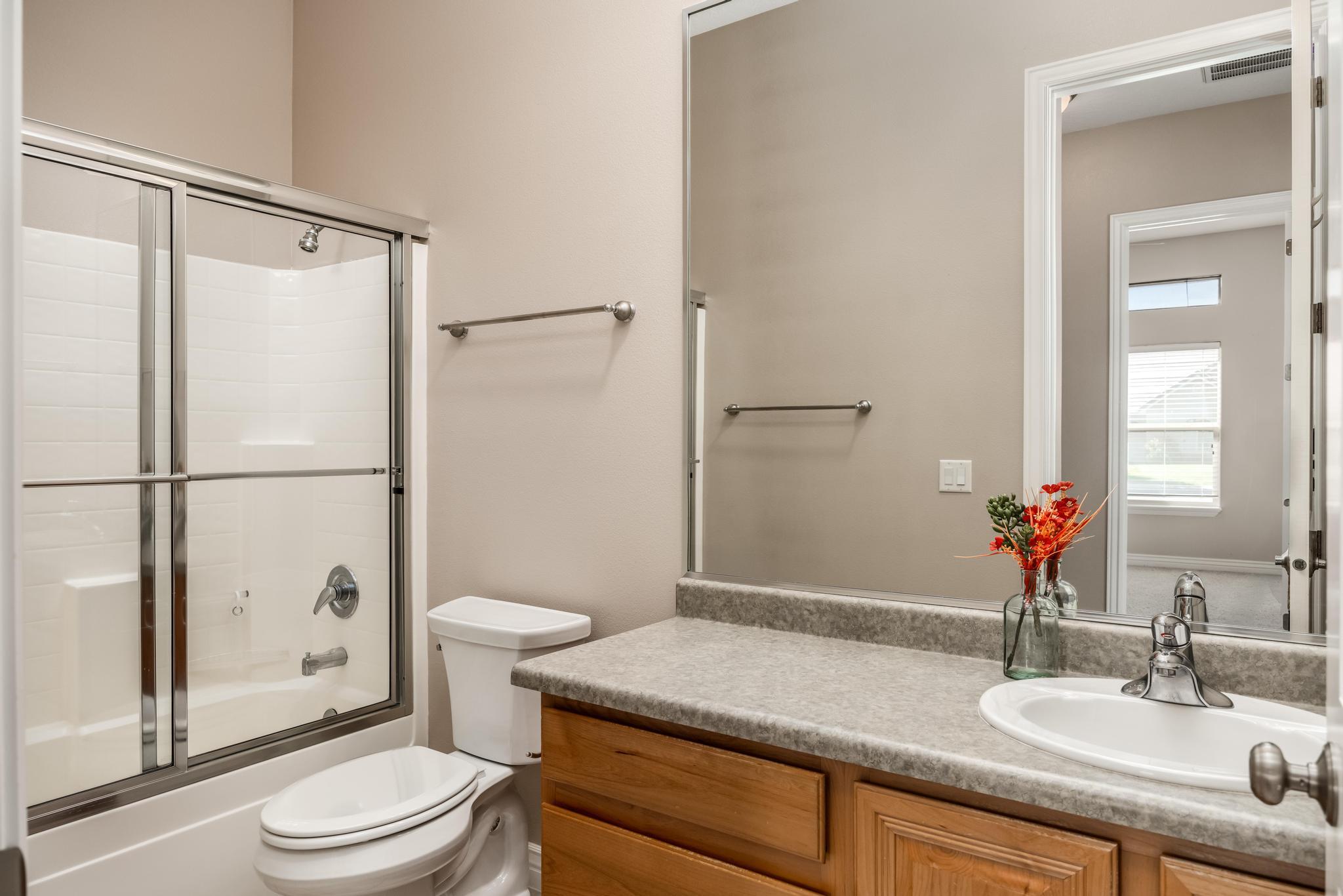 Santa Clara, Utah, 84765, United States, 4 Bedrooms Bedrooms, ,Residential,For Sale,1957672