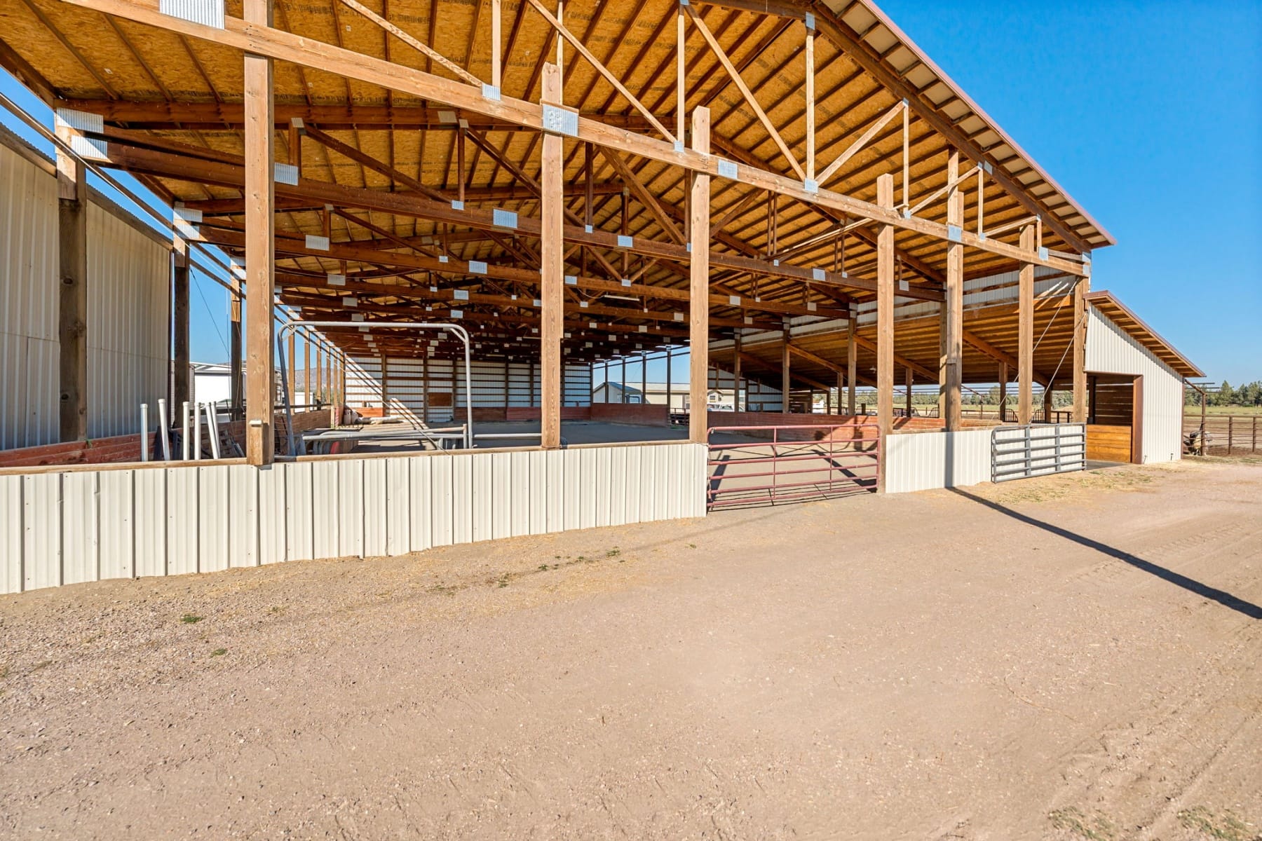  5755 SW Obsidian Avenue Redmond, OR 97756 - 物件實景
