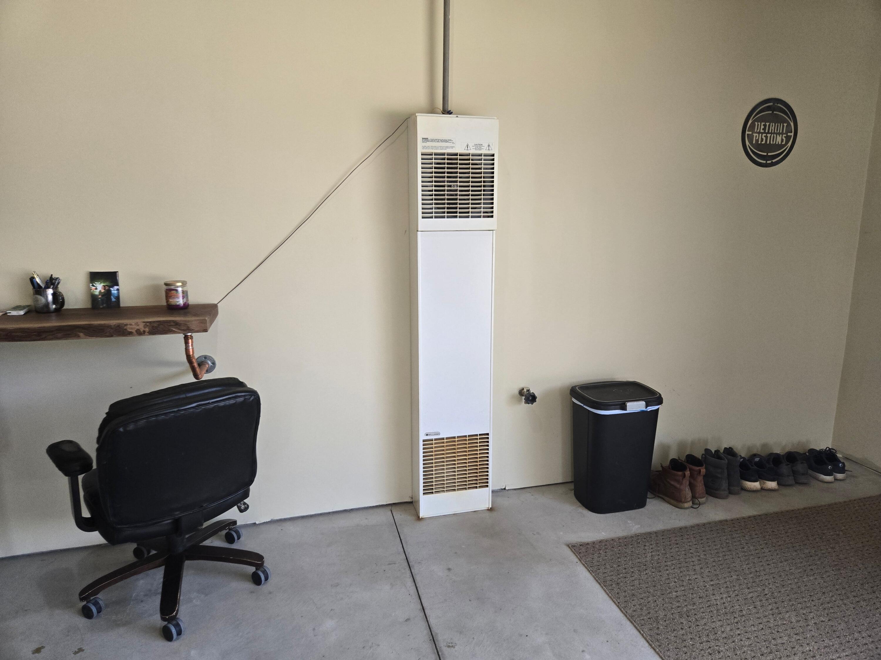 Belleville, Michigan, 48111, United States, 5 Bedrooms Bedrooms, ,5 BathroomsBathrooms,Residential,For Sale,1976520