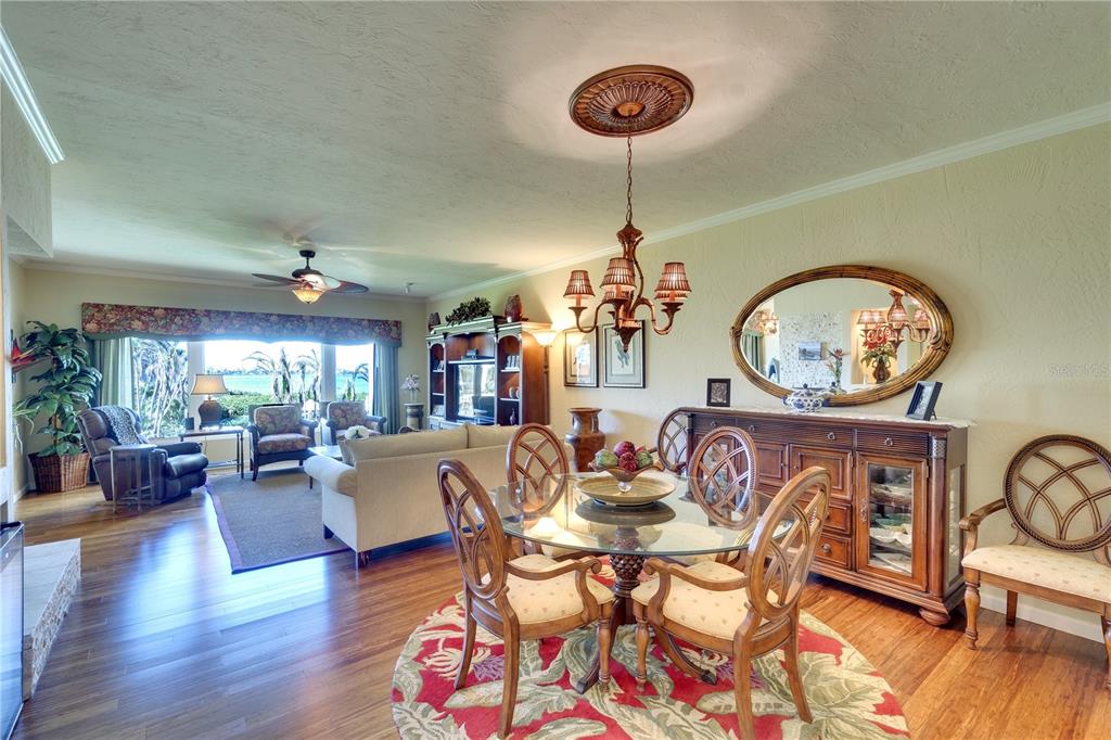 Cortez, Florida, 34215, United States, 3 Bedrooms Bedrooms, ,3 BathroomsBathrooms,Residential,For Sale,1988001