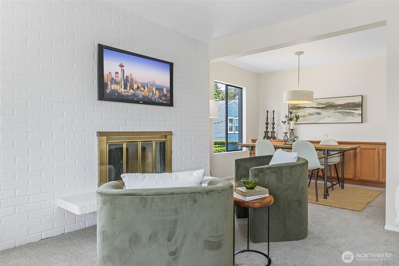 Seattle, Washington, 98199, United States, 2 Bedrooms Bedrooms, ,2 BathroomsBathrooms,Residential,For Sale,1848427