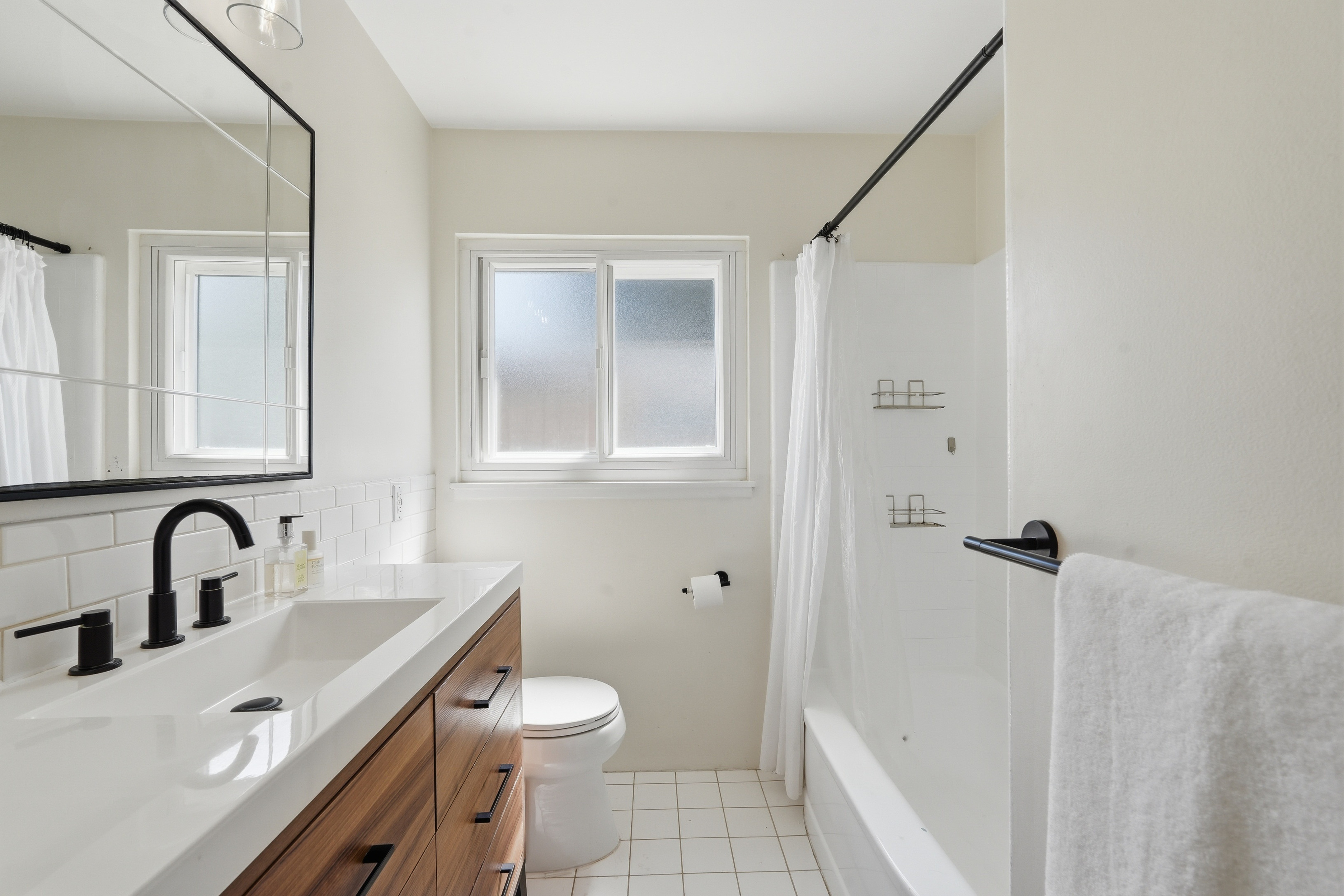  8916 Rayford Drive, Los Angeles, CA 90045 - 物件實景