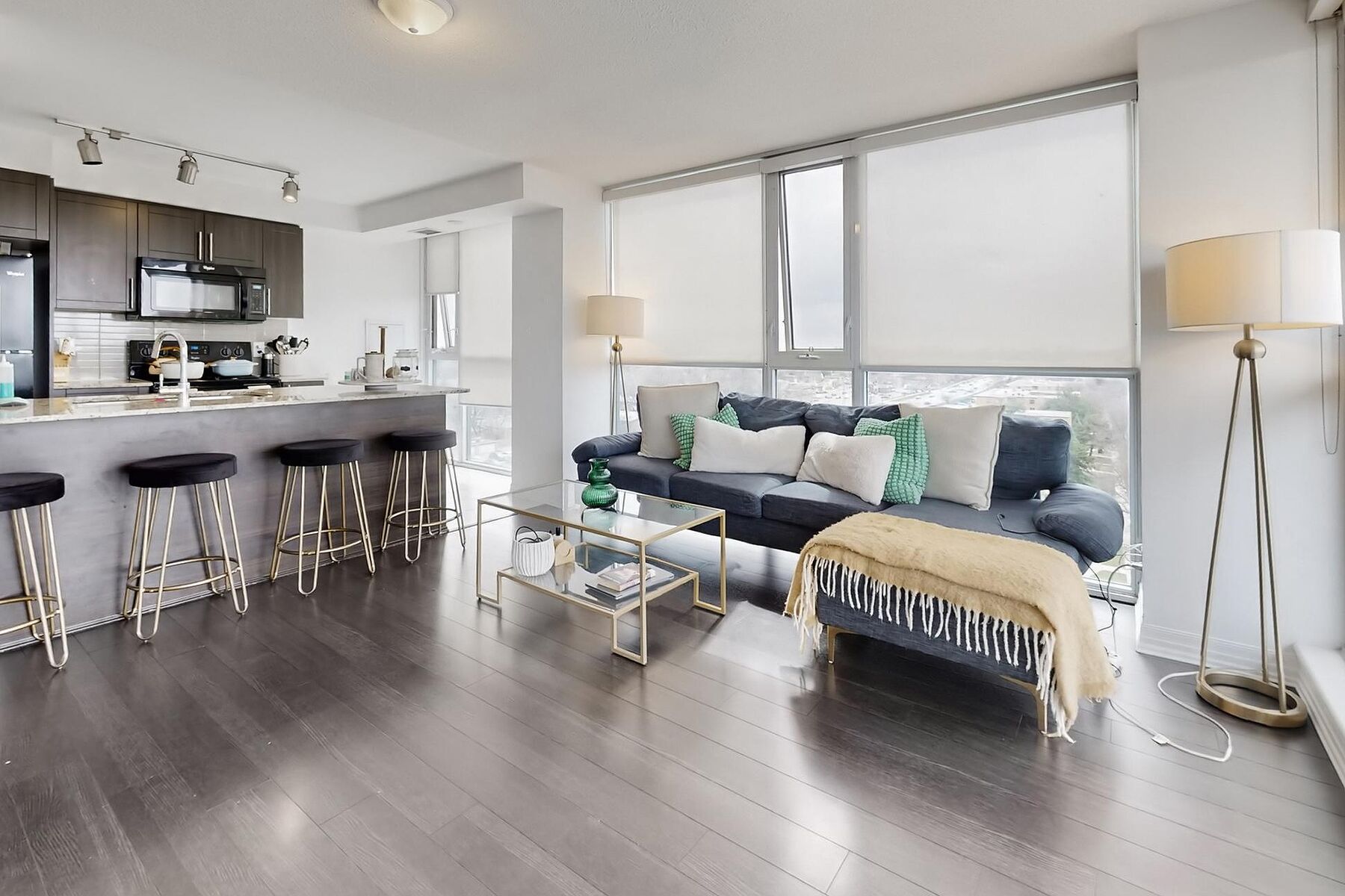  Modern Condo Living - 物件實景