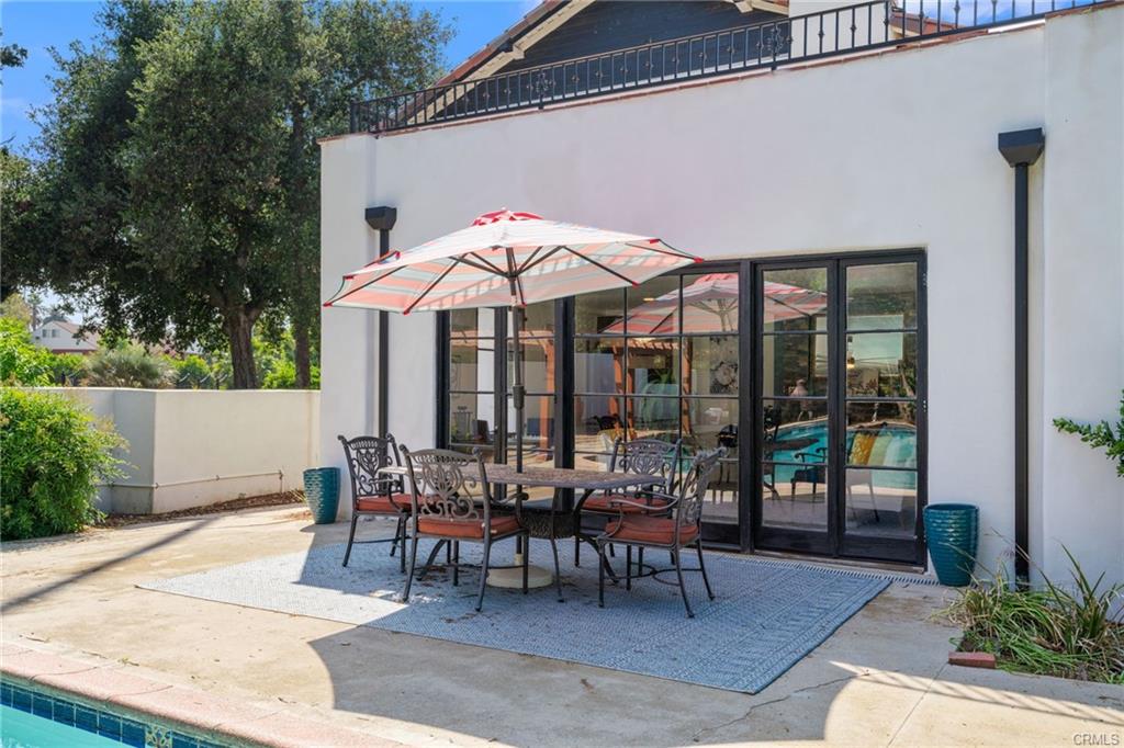 Redlands, California, 92373, United States, 5 Bedrooms Bedrooms, ,4 BathroomsBathrooms,Residential,For Sale,1810586