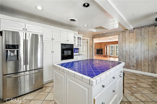 West Covina, California, 91791, United States, 3 Bedrooms Bedrooms, ,2 BathroomsBathrooms,Residential,For Sale,1914104