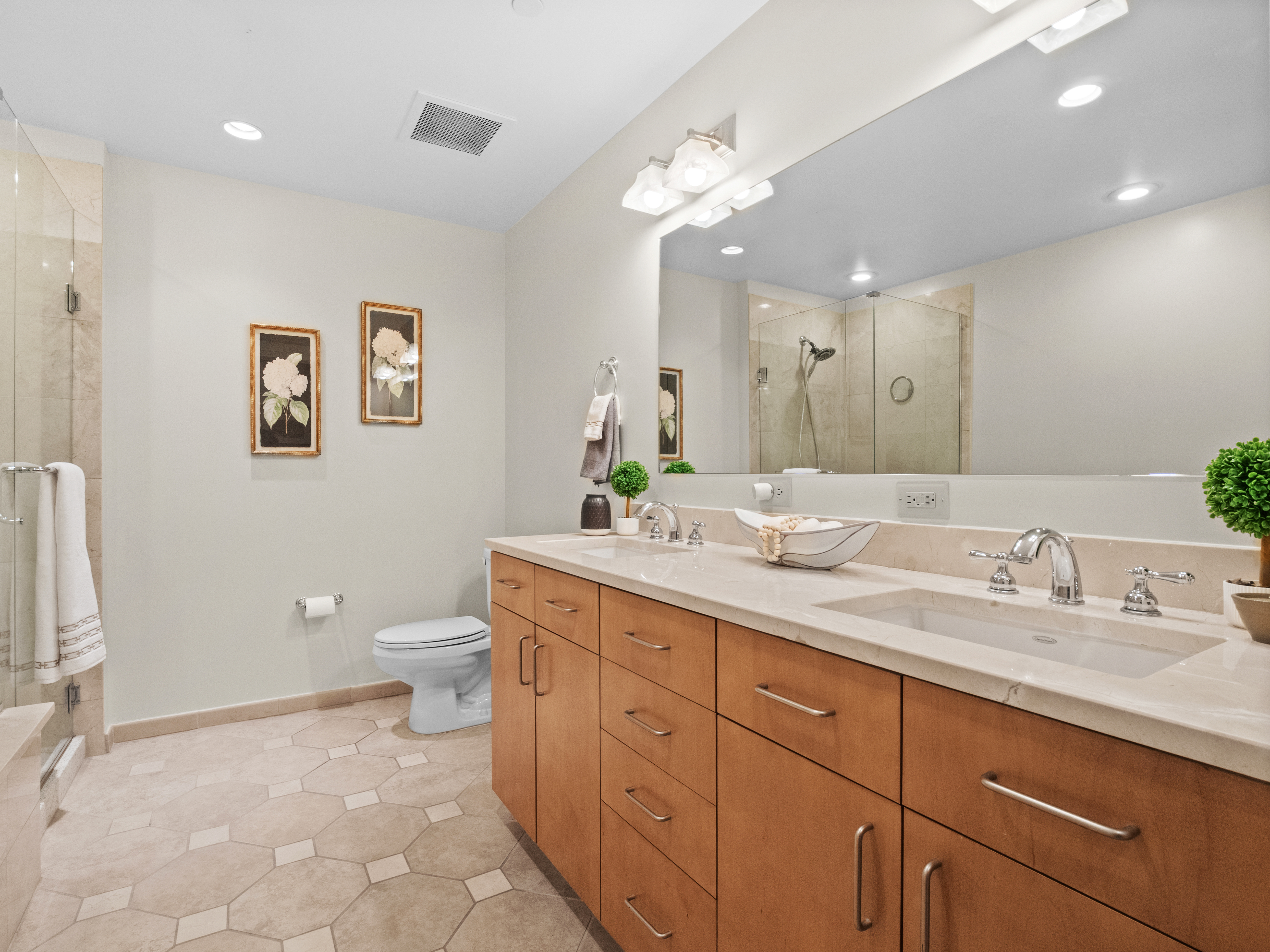  Perfectly positioned in the heart of Belmar’s vibrant downtown district - 物件實景