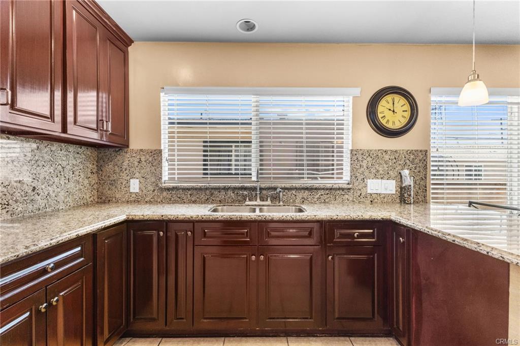 Compton, California, 90221, United States, 3 Bedrooms Bedrooms, ,2 BathroomsBathrooms,Residential,For Sale,1922771