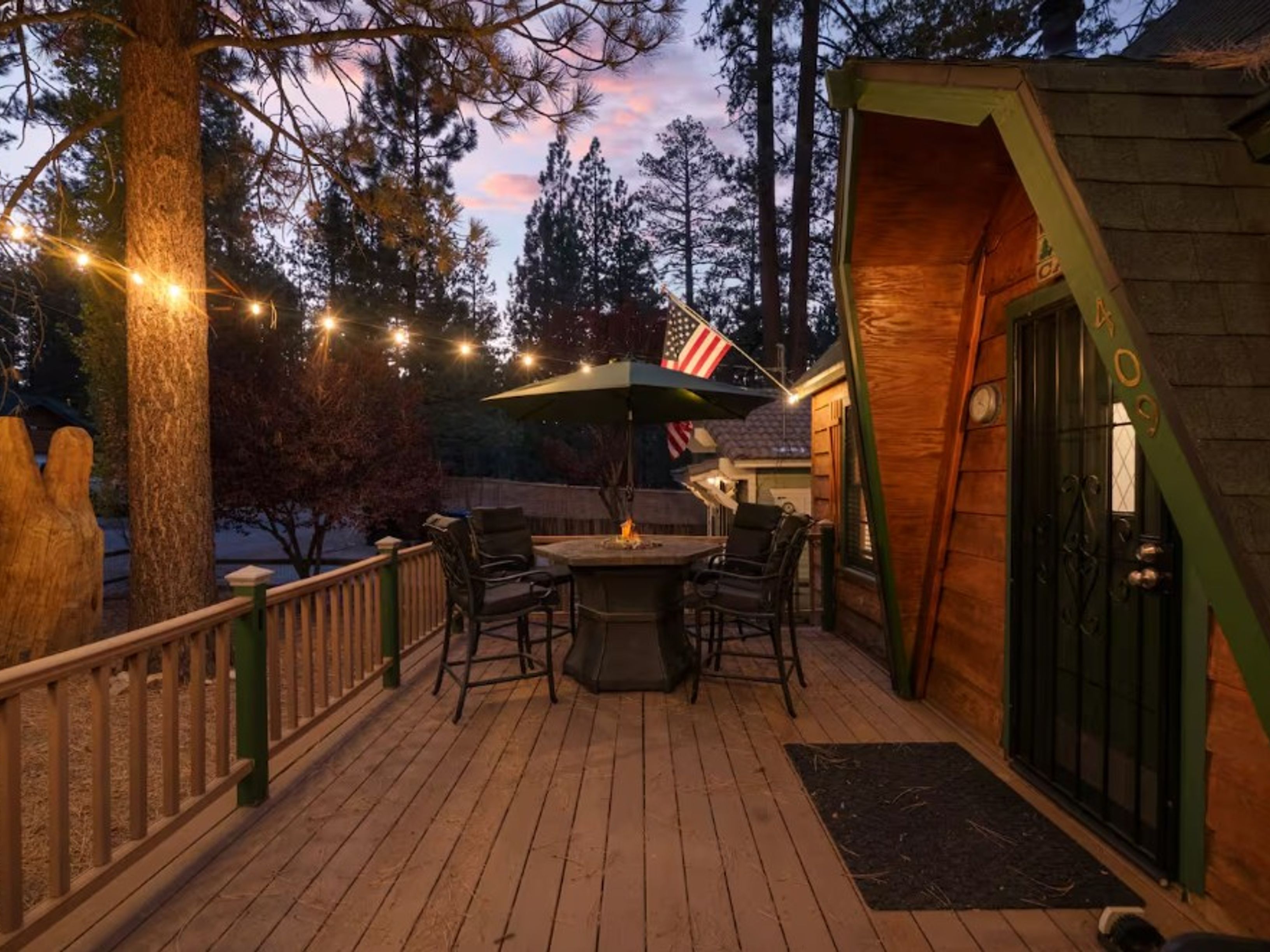  409 West Rainbow Boulevard, Big Bear, CA 92314 - 物件實景