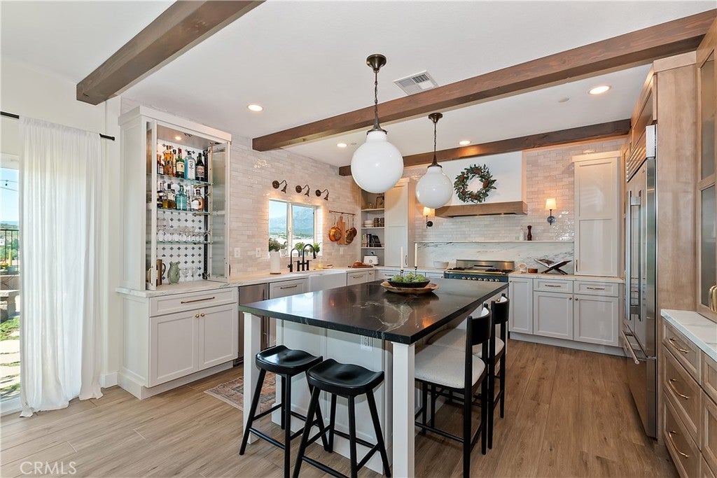 Beaumont, California, 92223, United States, 4 Bedrooms Bedrooms, ,5 BathroomsBathrooms,Residential,For Sale,1881232