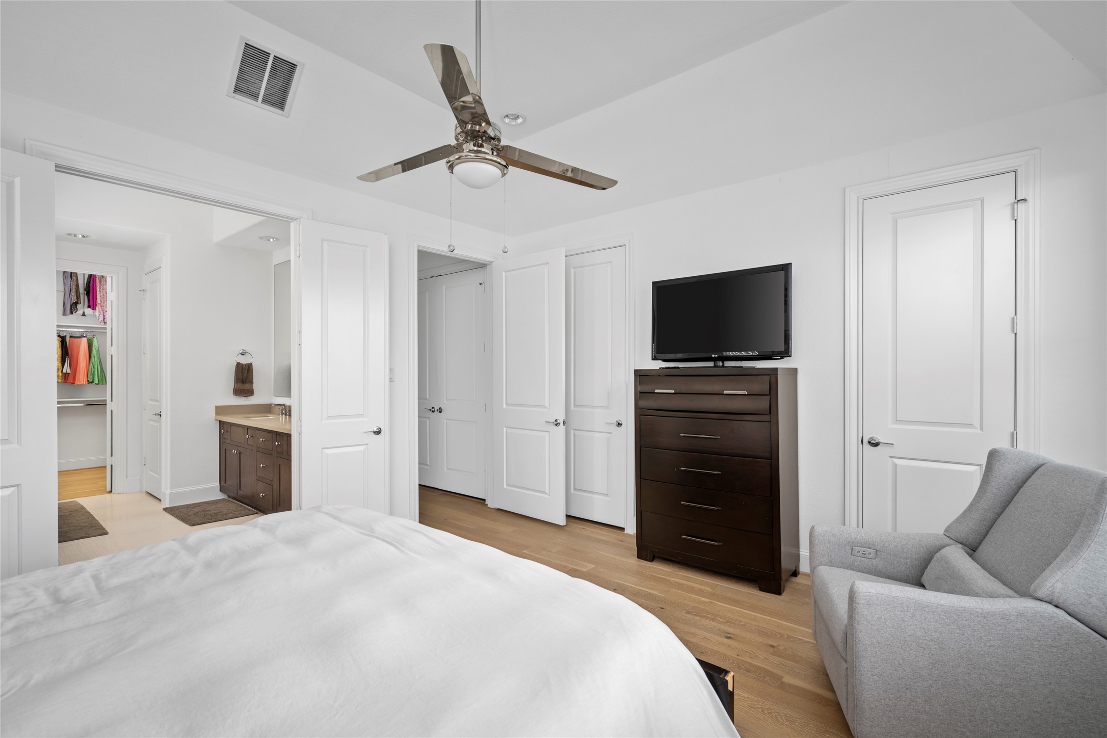  3418 Timbergrove Heights Street - 物件實景