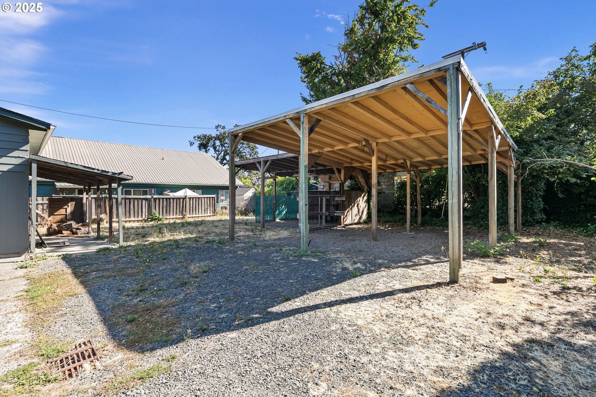 Springfield, Oregon, 97477, United States, 4 Bedrooms Bedrooms, ,2 BathroomsBathrooms,Residential,For Sale,1918433